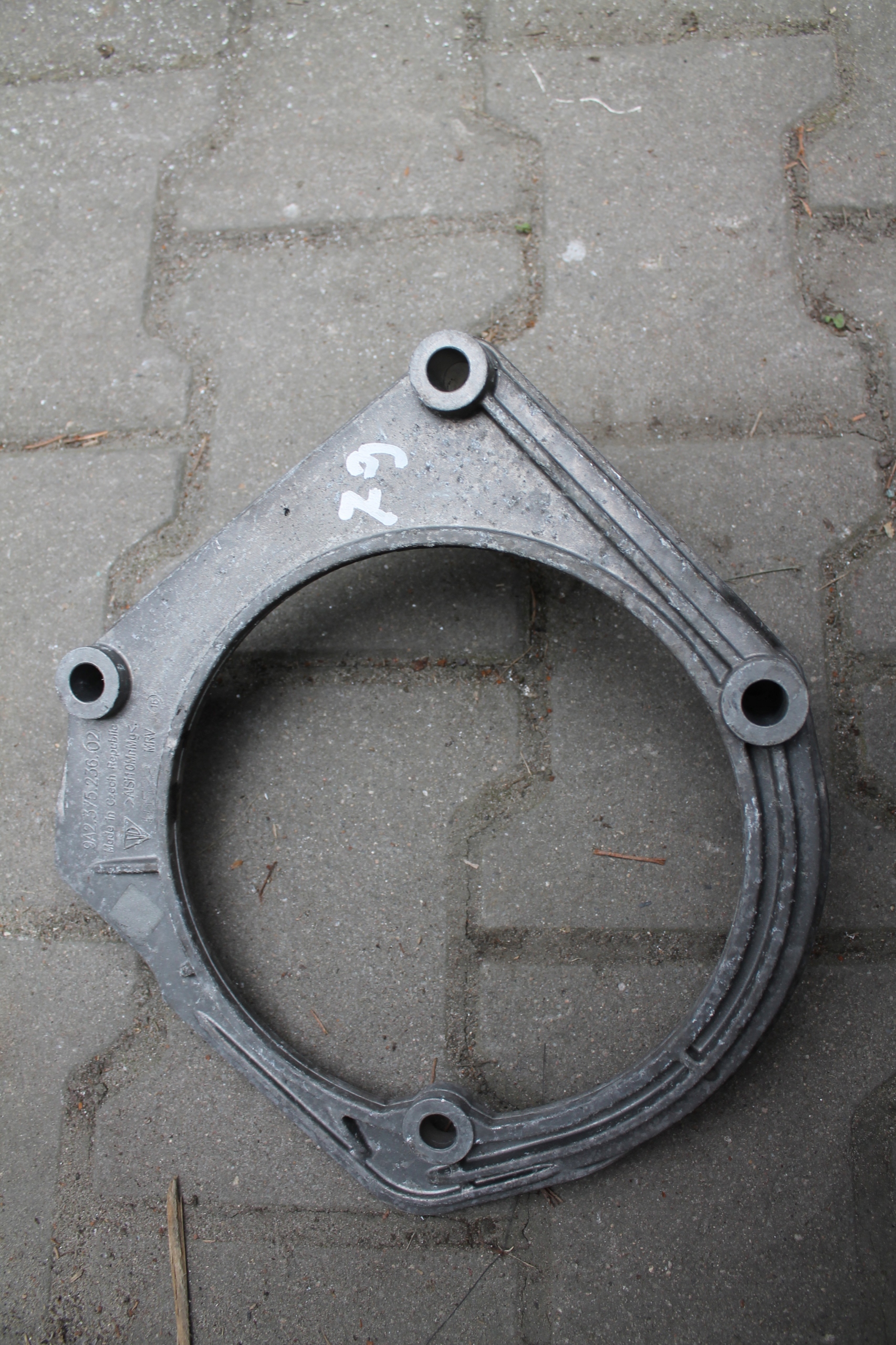 79. holder engine mount PORSCHE 9A2375236