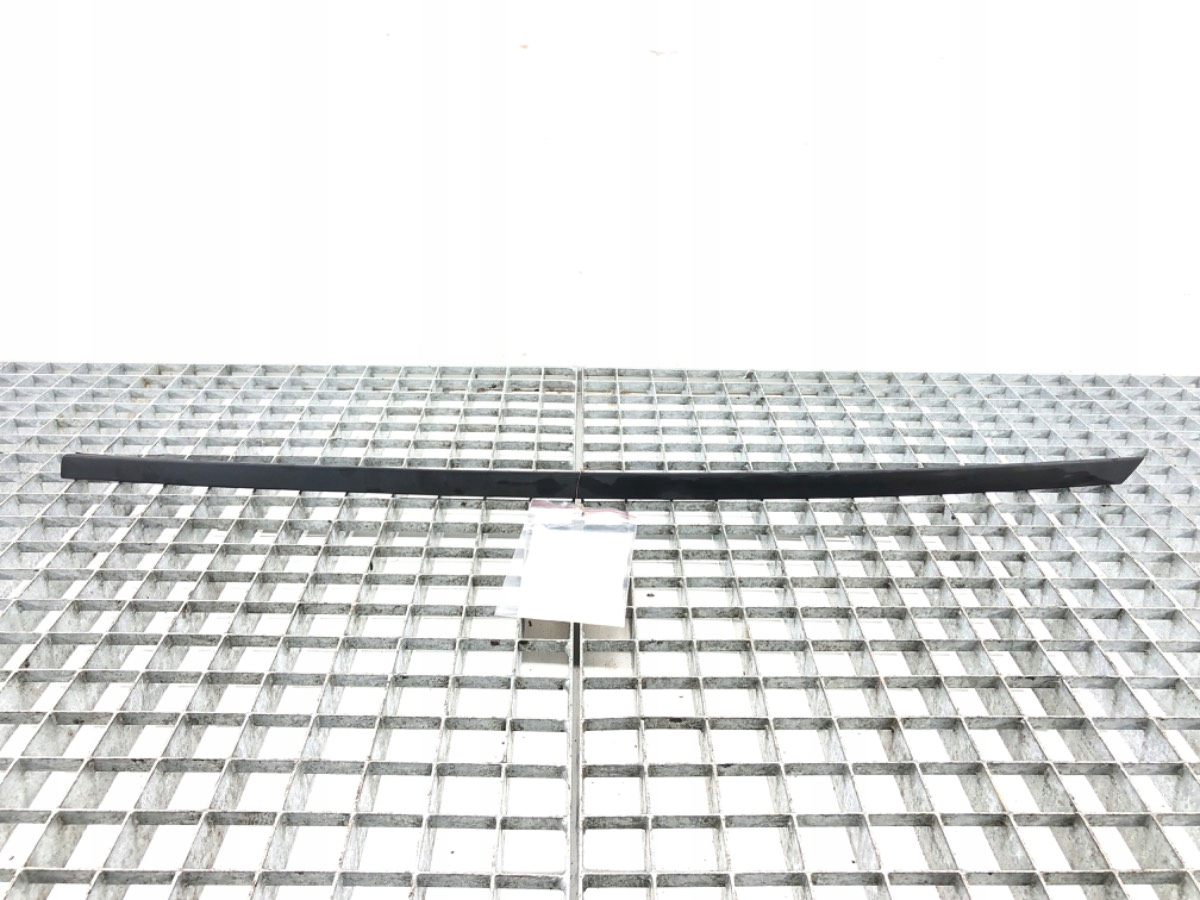 LISTWA SZYBY CZOŁOWEJ LEWA VOLVO V70 III 07-16 31214493