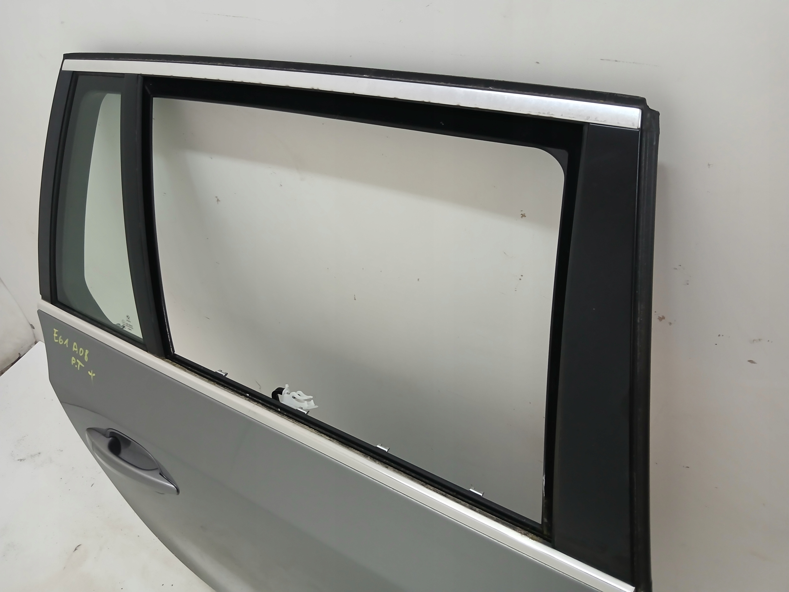 door right rear. rear part BMW E61 A08/7 SILBERGRAU