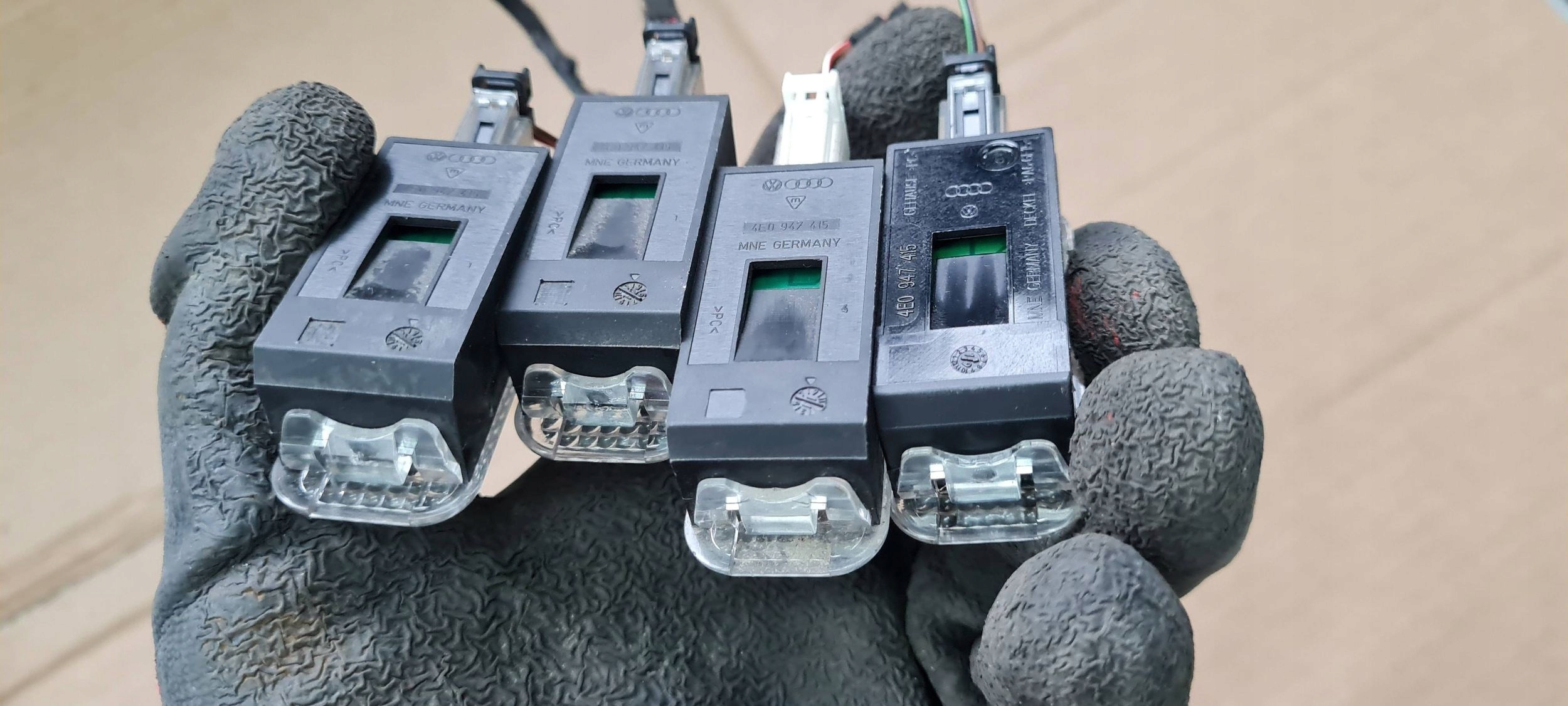 A7 4G Dioden LED Tür KOSTKA A4 B8 B9 A6 C7 C8 A5 Q7 4X 4E0947415