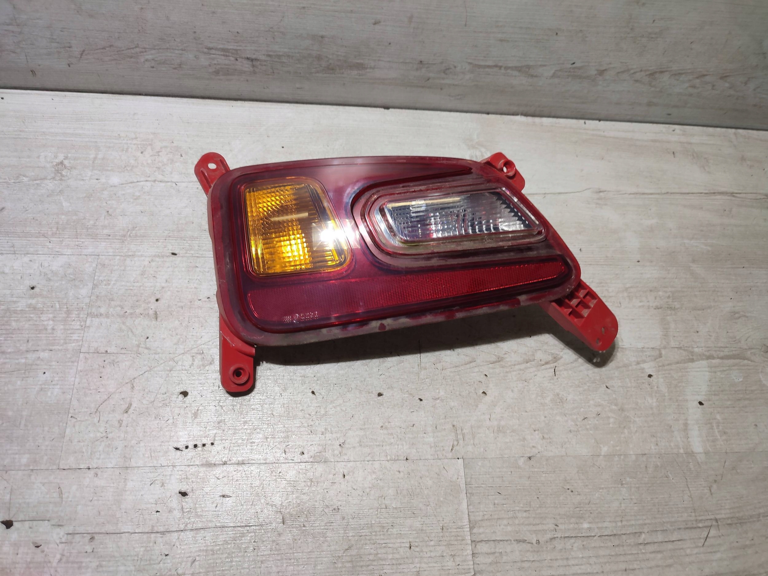 Hyundai Kona and 2018 rear part side left light rear