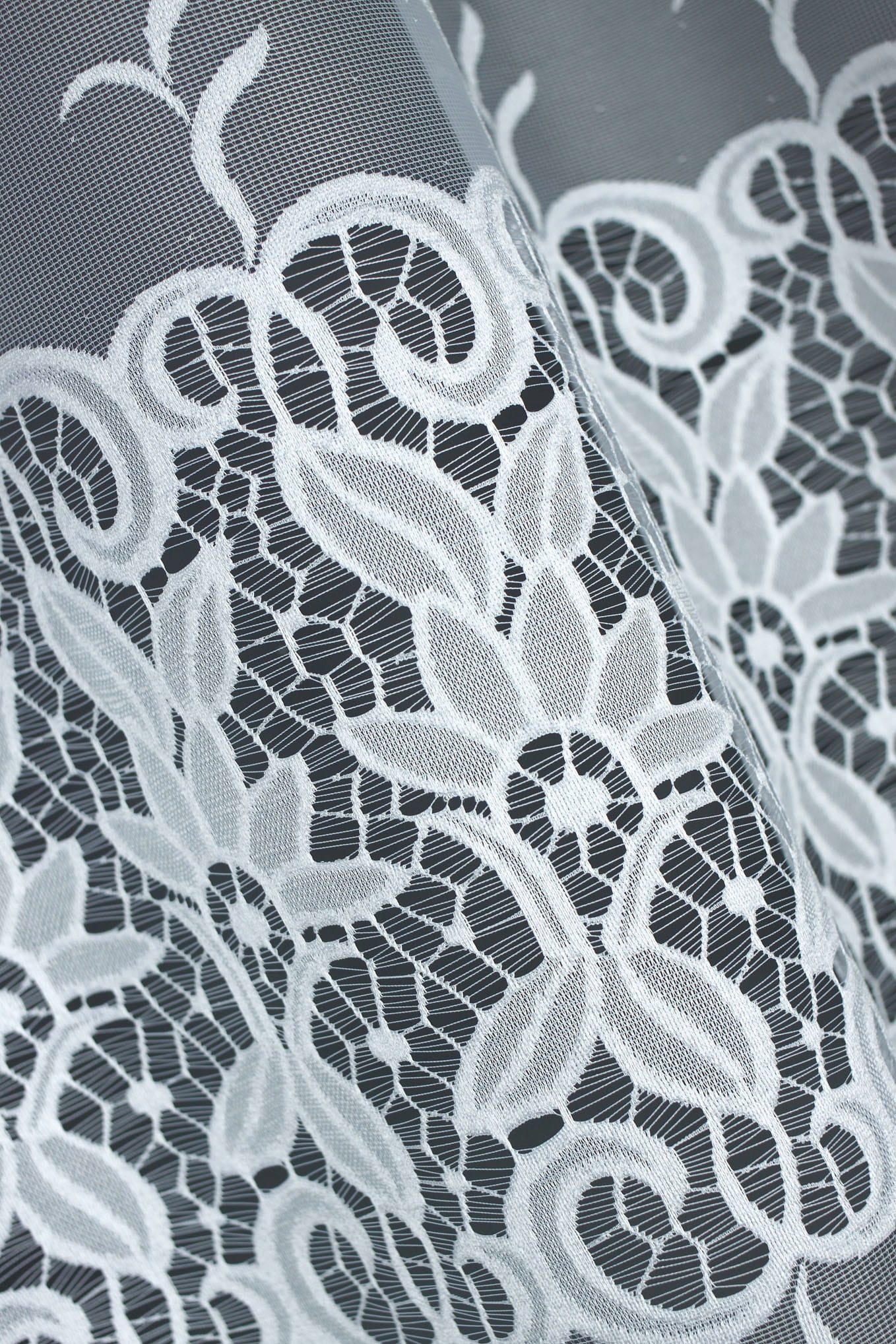 Mg Záclona 45210 Bílá 300x250 cm hotová obšitá M