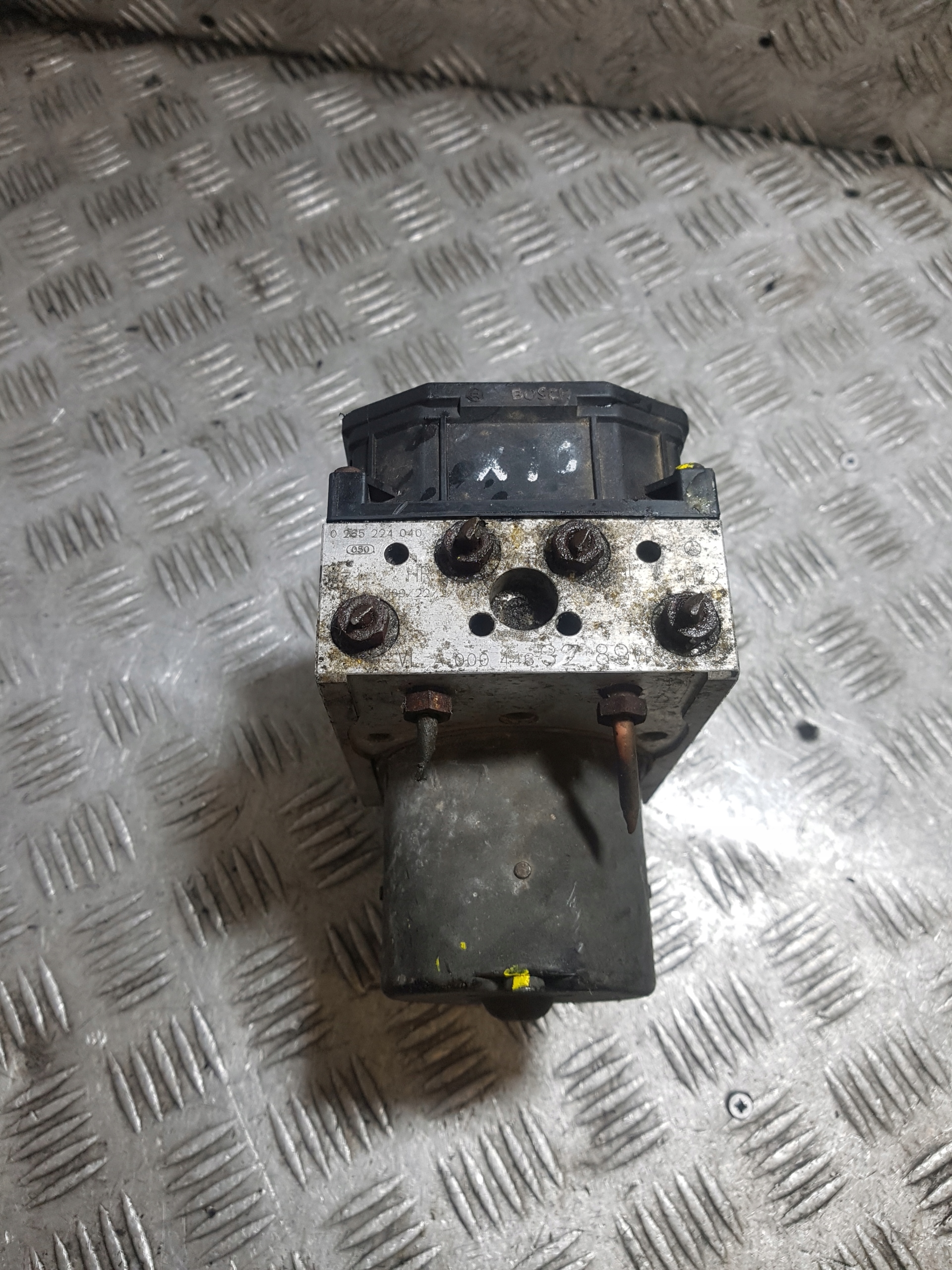 Pompa ABS MERCEDES-BENZ SPRINTER 903 BOSCH 0265900020 0265224040