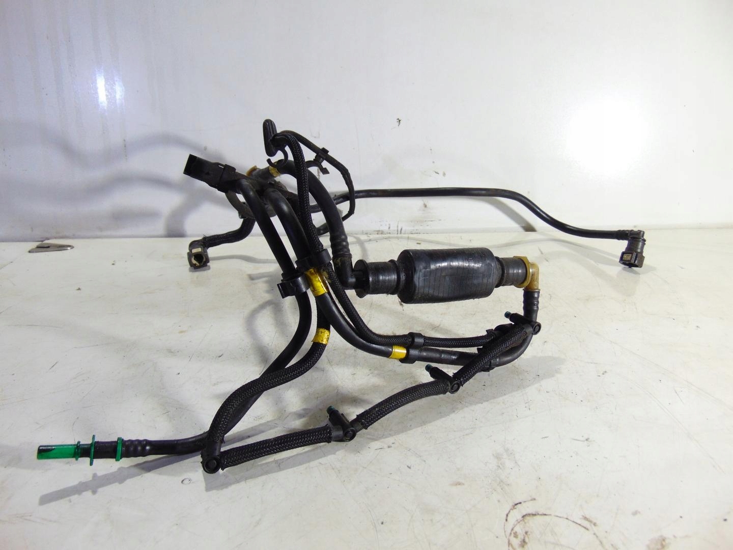 ТОПЛИВОПРОВОД ГРУША ПЕЖО 5008 И 1.6 HDI