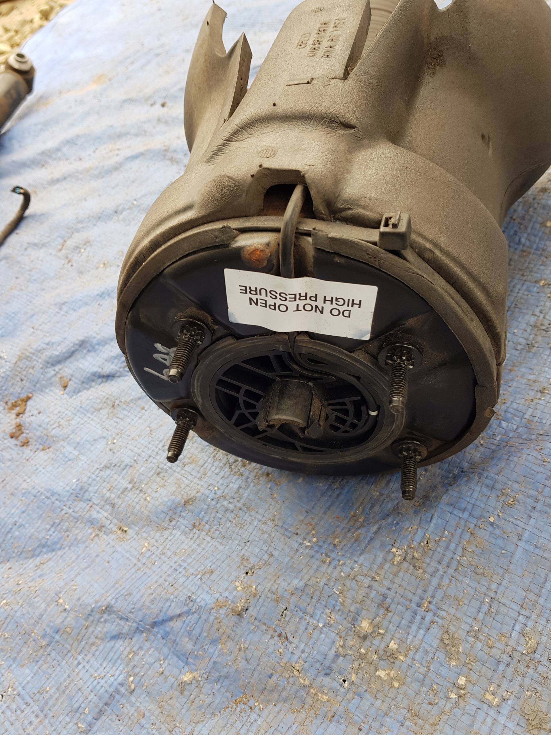 shock absorber left rear part AUDI A8 D4 4H 4H0616001M