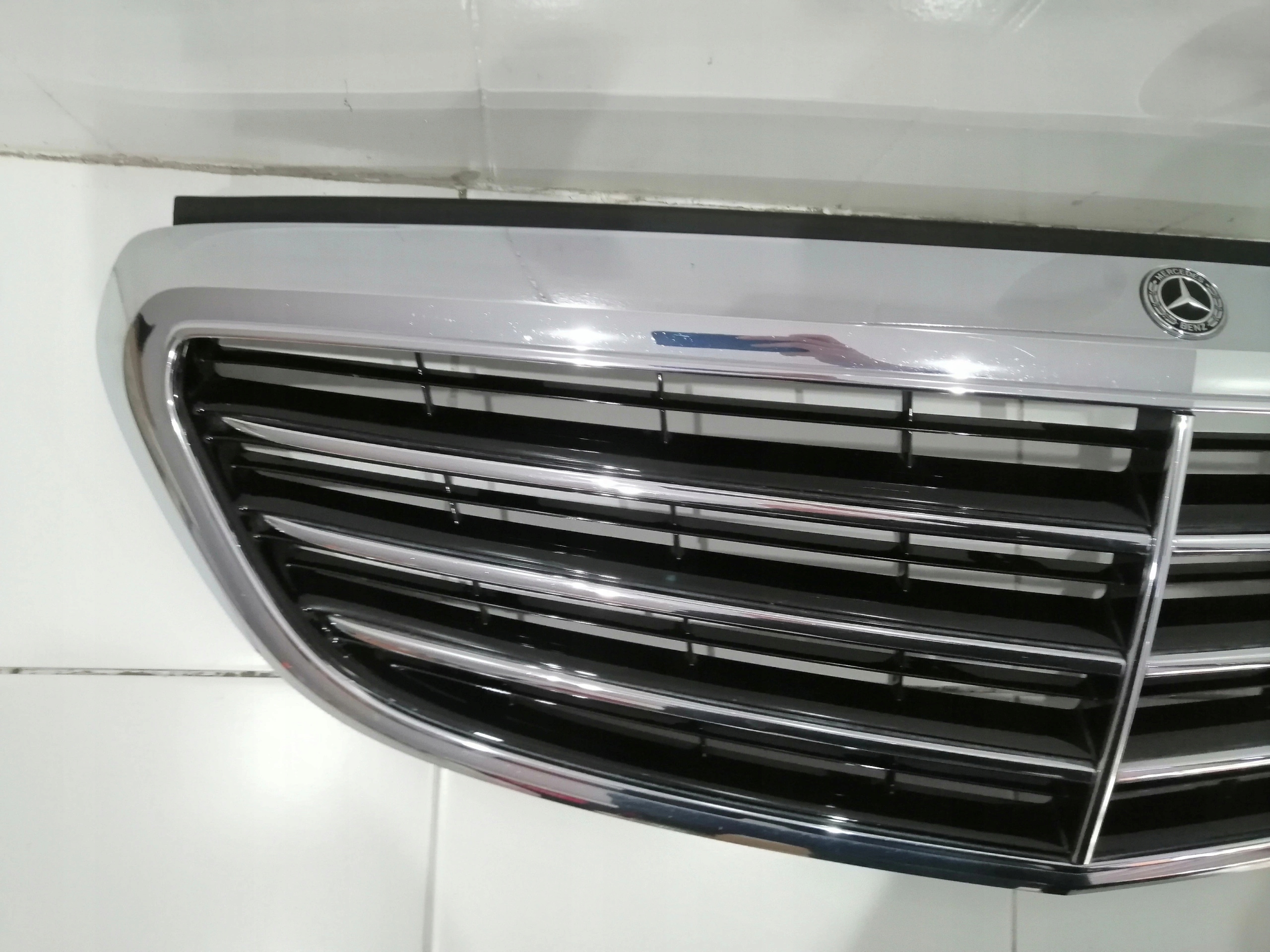 Mercedes-Benz C-Klasse W205 Kühlergrill FRONTGRILL Kühlergitter A2058806606 - Thumbnail 6