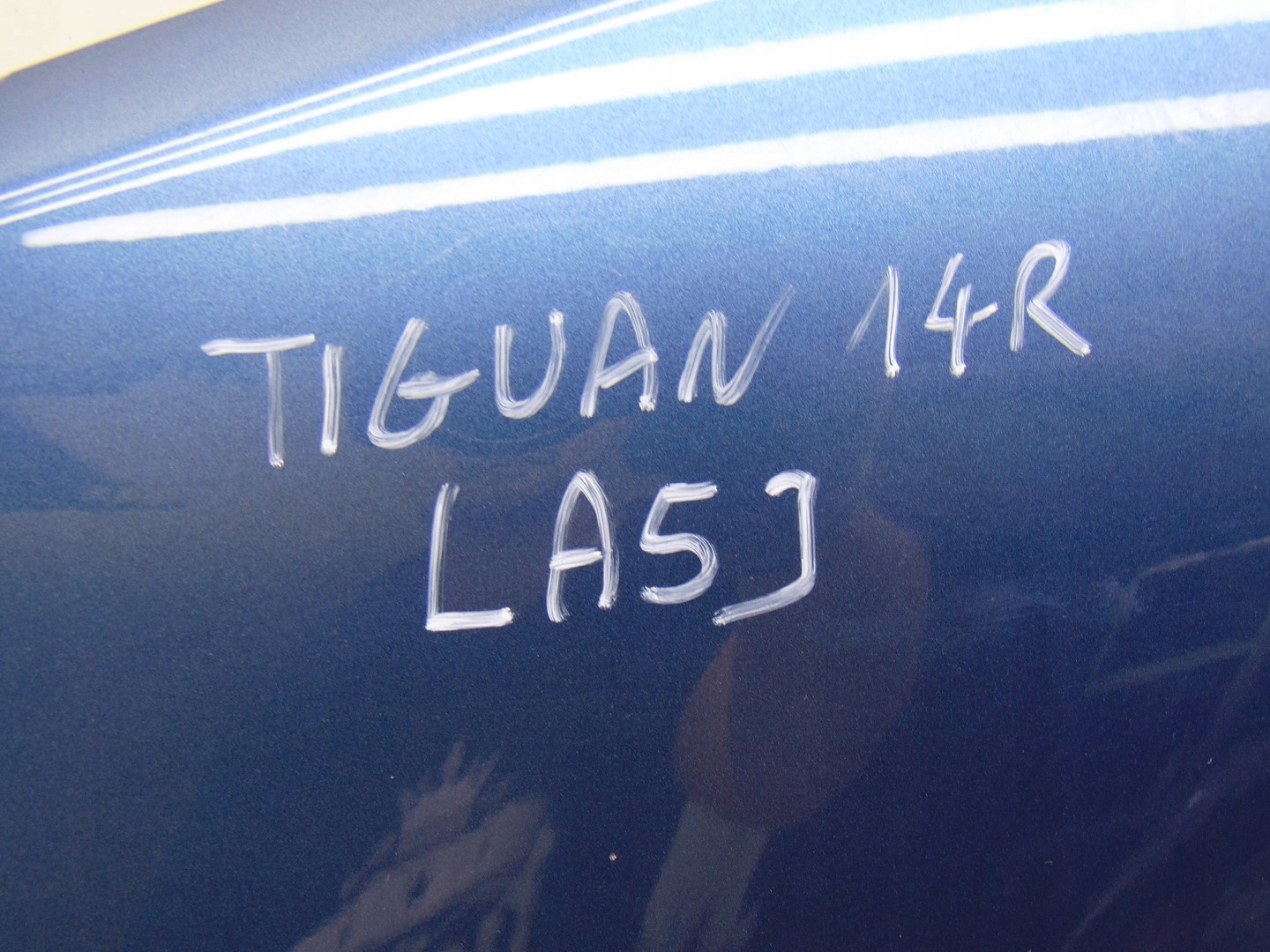 fender left front front VW TIGUAN LA5J 14R