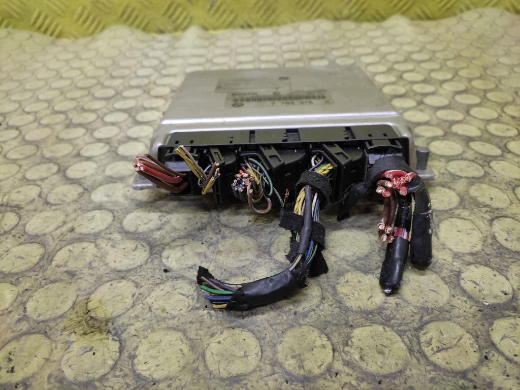 BMW E39 control unit of the engine 0281010314