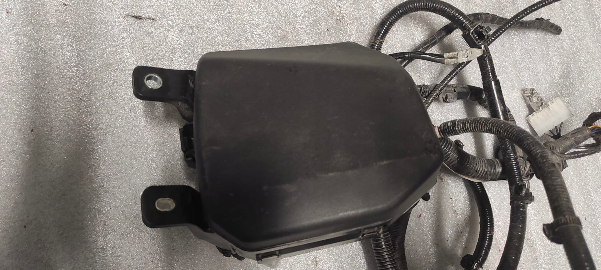 mazda CX-30 блок предохранителей год 2021