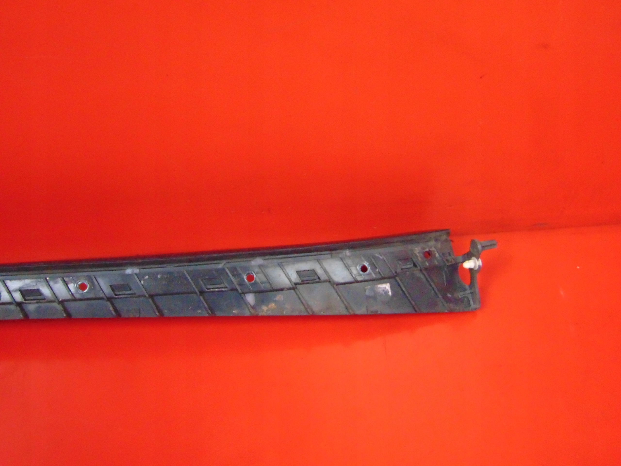 SEAT TOLEDO III moulding windows CZOLOWEJ right front