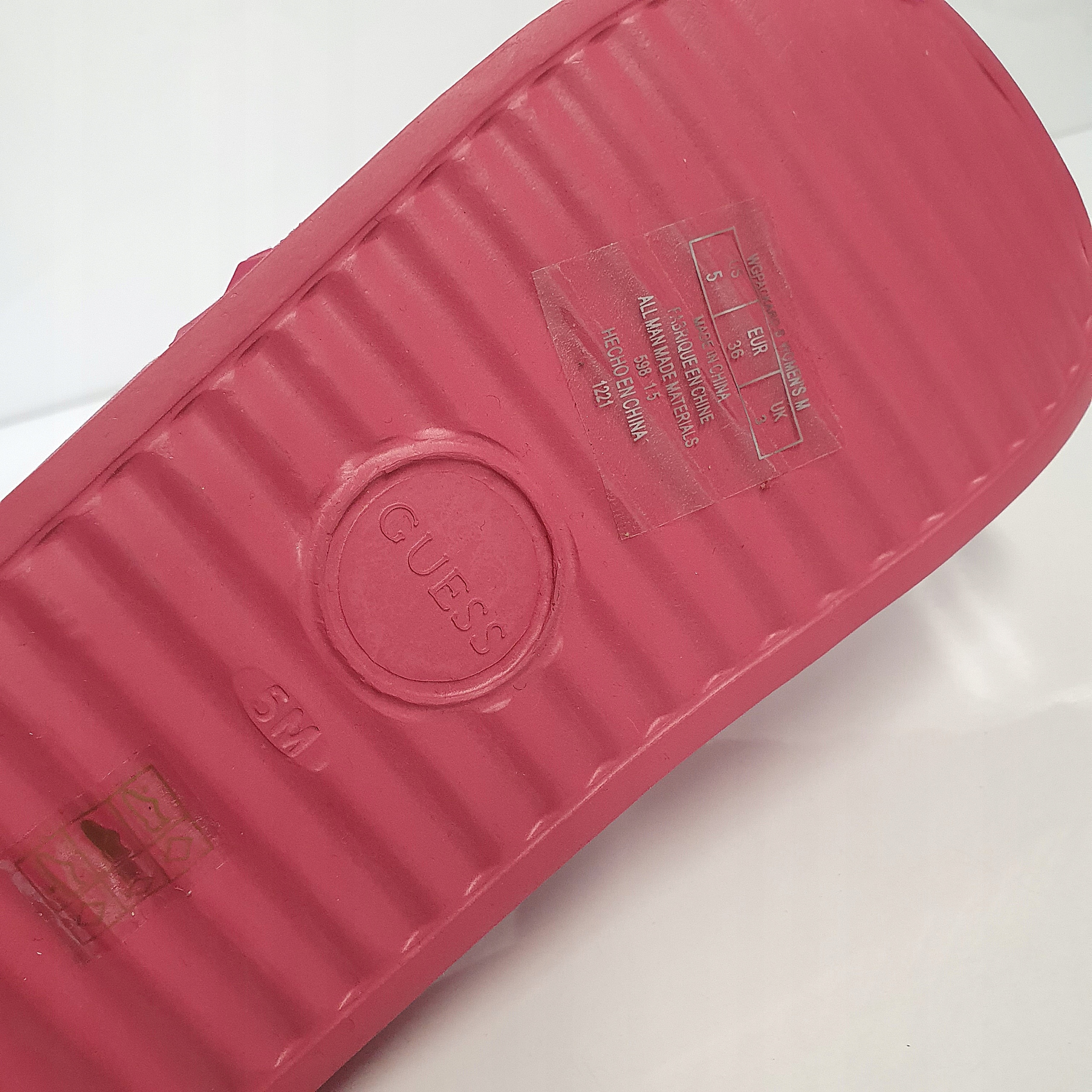 Klapki damskie Guess 36 Długość wkładki 22.5 cm