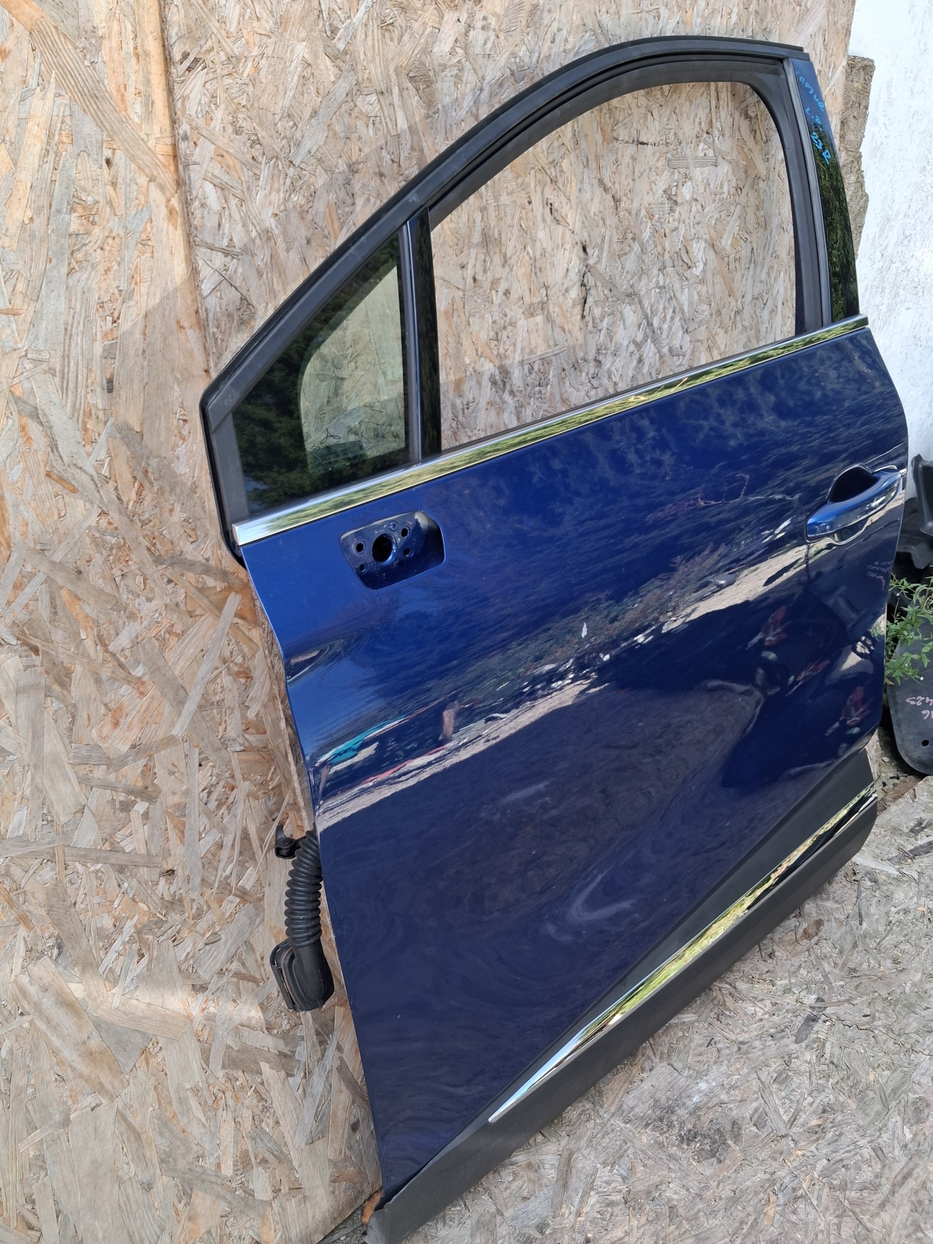 door complete left front left front RENAULT CAPTUR II 23R
