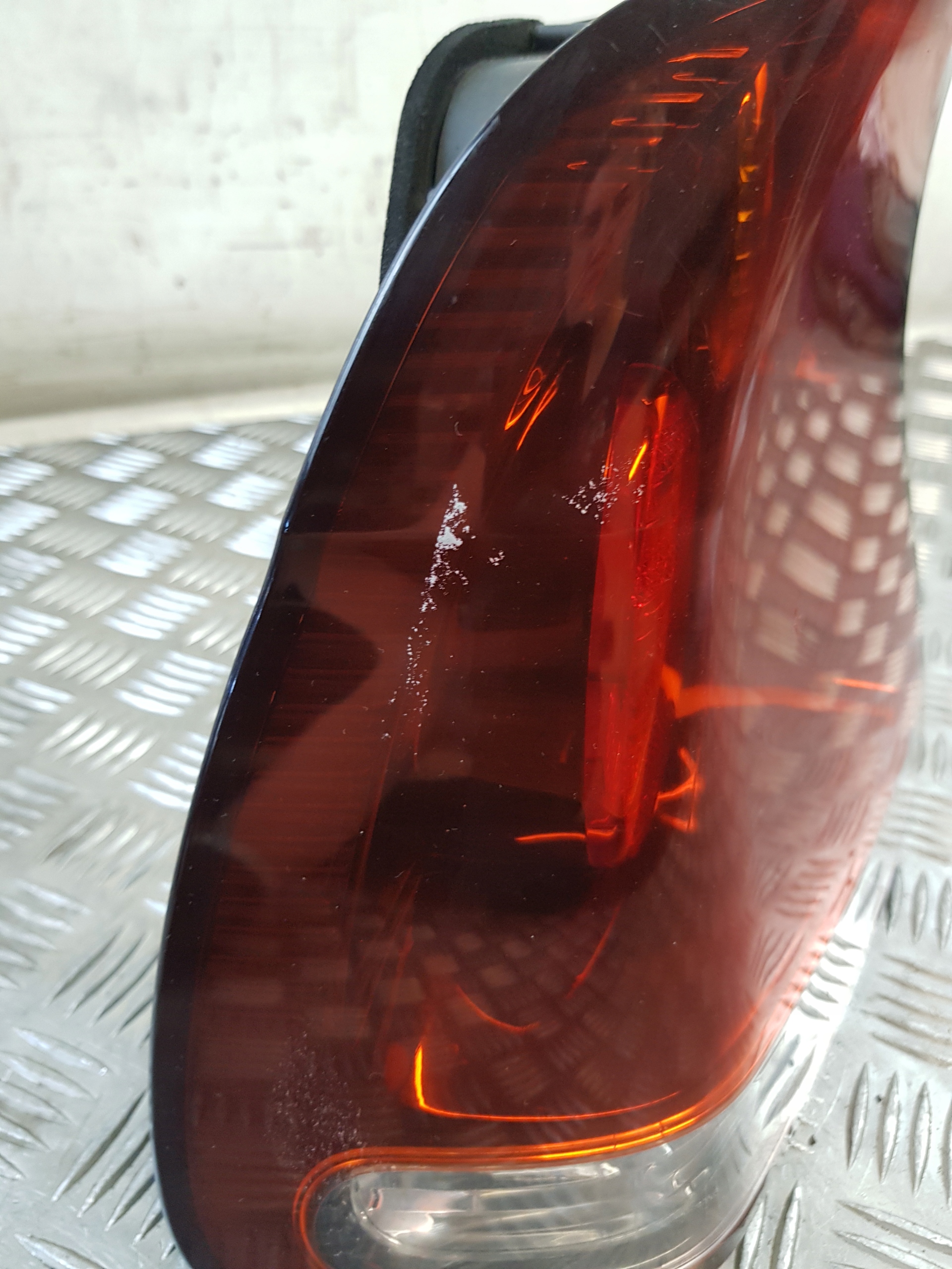 light left rear part 69277639 + WKLAD BMW E46 COMPACT LIFT 03R- EU