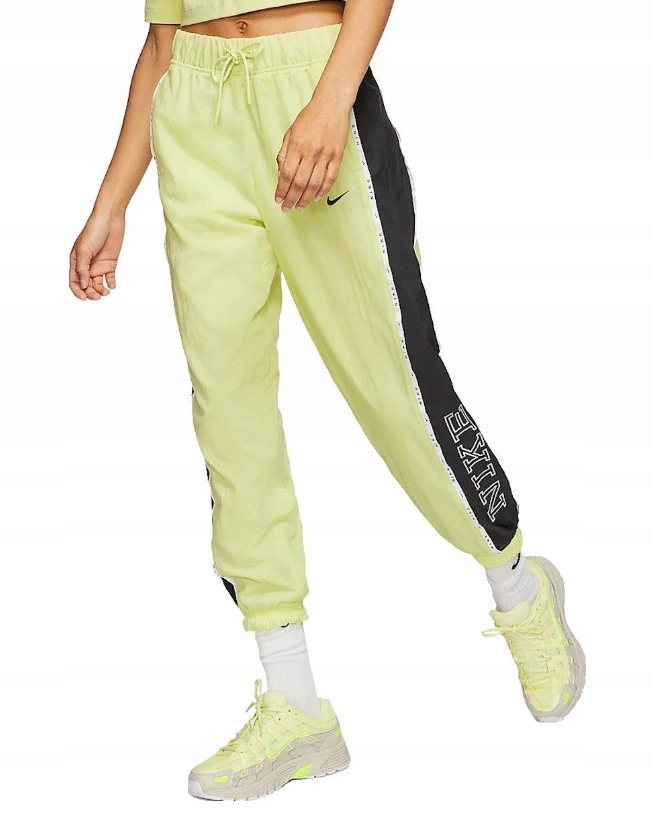 Kalhoty Nike Sportswear Wvn Piping CK1408367 vel. M