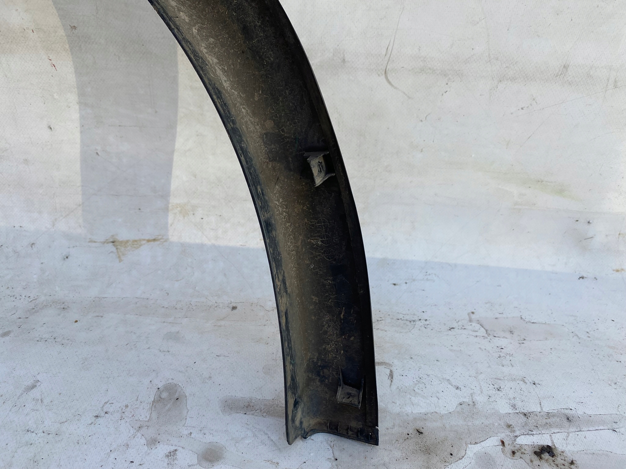 MITSUBISHI ASX 19- cap NADKOLA rear part right