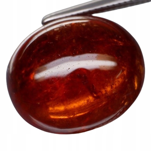 granát spessartyn kabošon 13,8 x 11,6 mm 13,07 karát