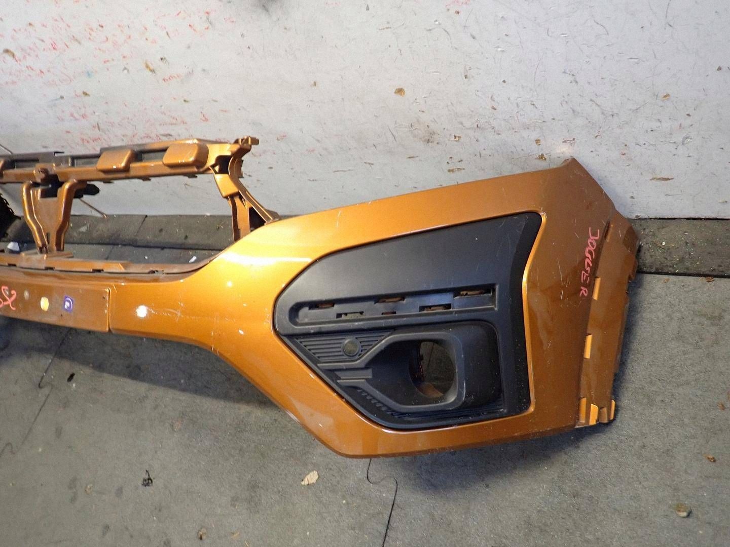 bumper front front DACIA SANDERO III STEPWAY 2020- 620225509