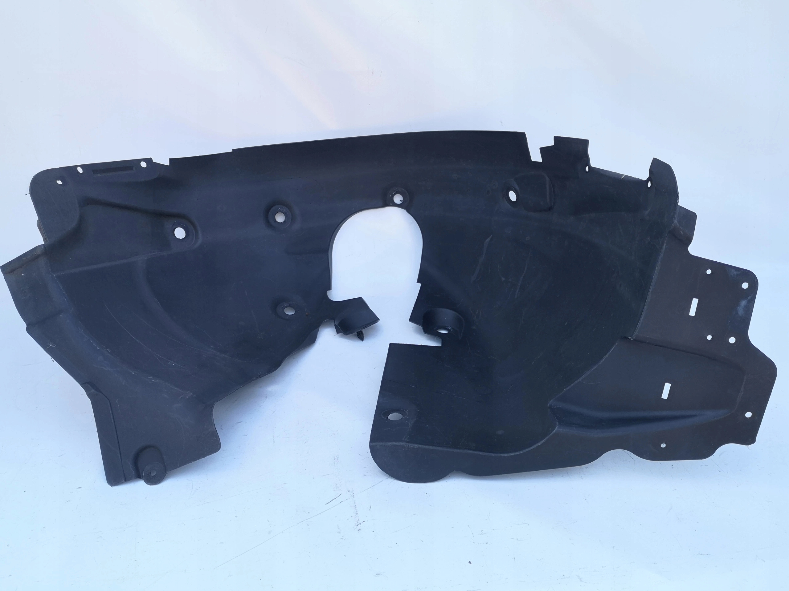 RENAULT CLIO V NADKOLE PRAWE PRZÓD 638403311R