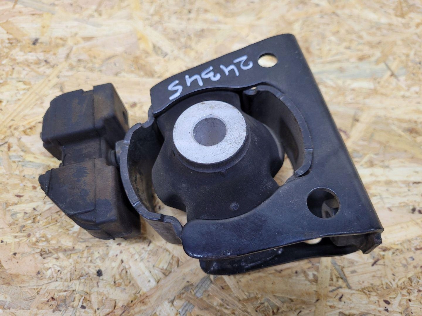 engine mount Toyota Prius 3 XW30 2010