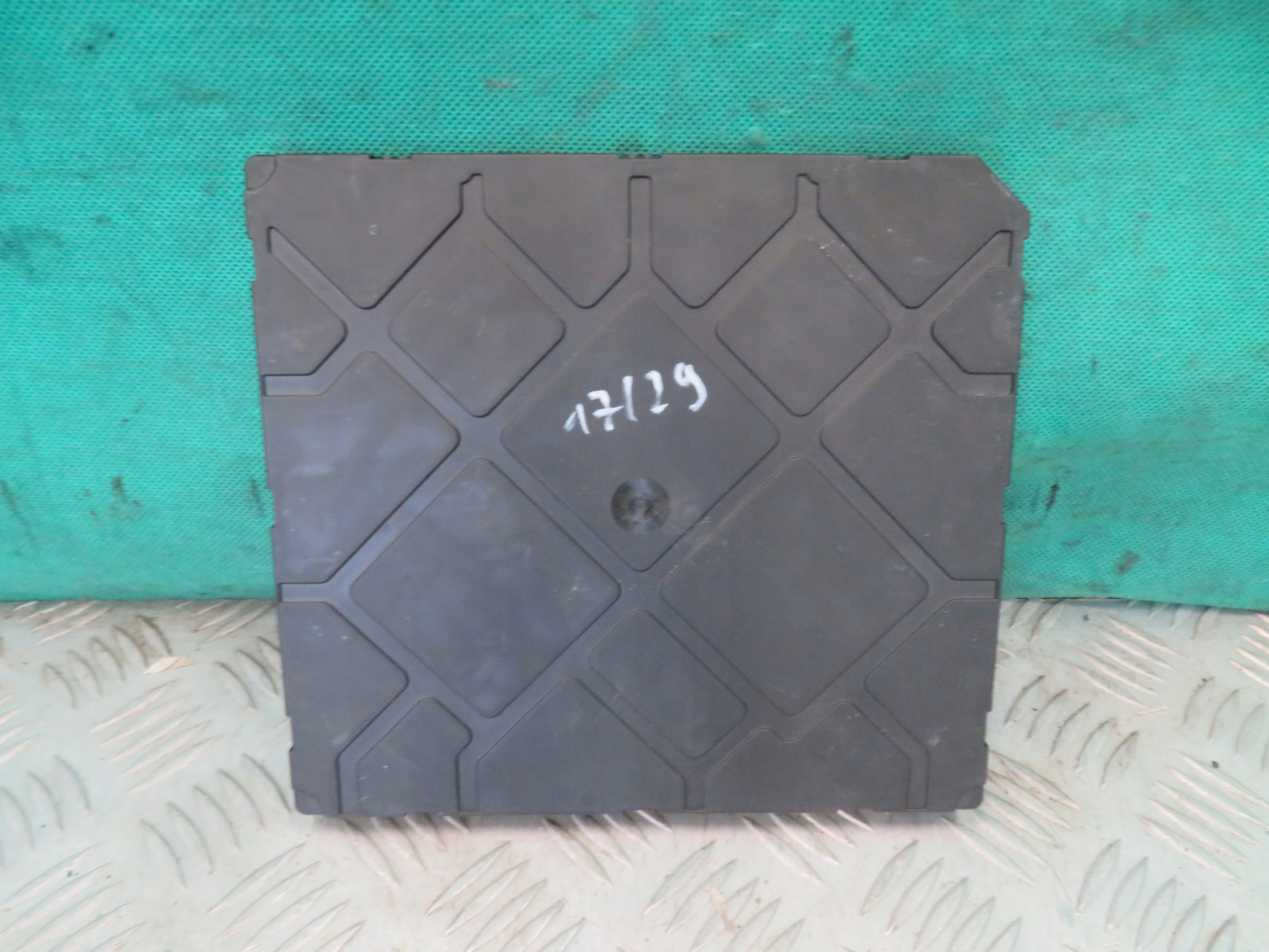 module control unit KOMFORTU VOLKSWAGEN 5Q0937084DS