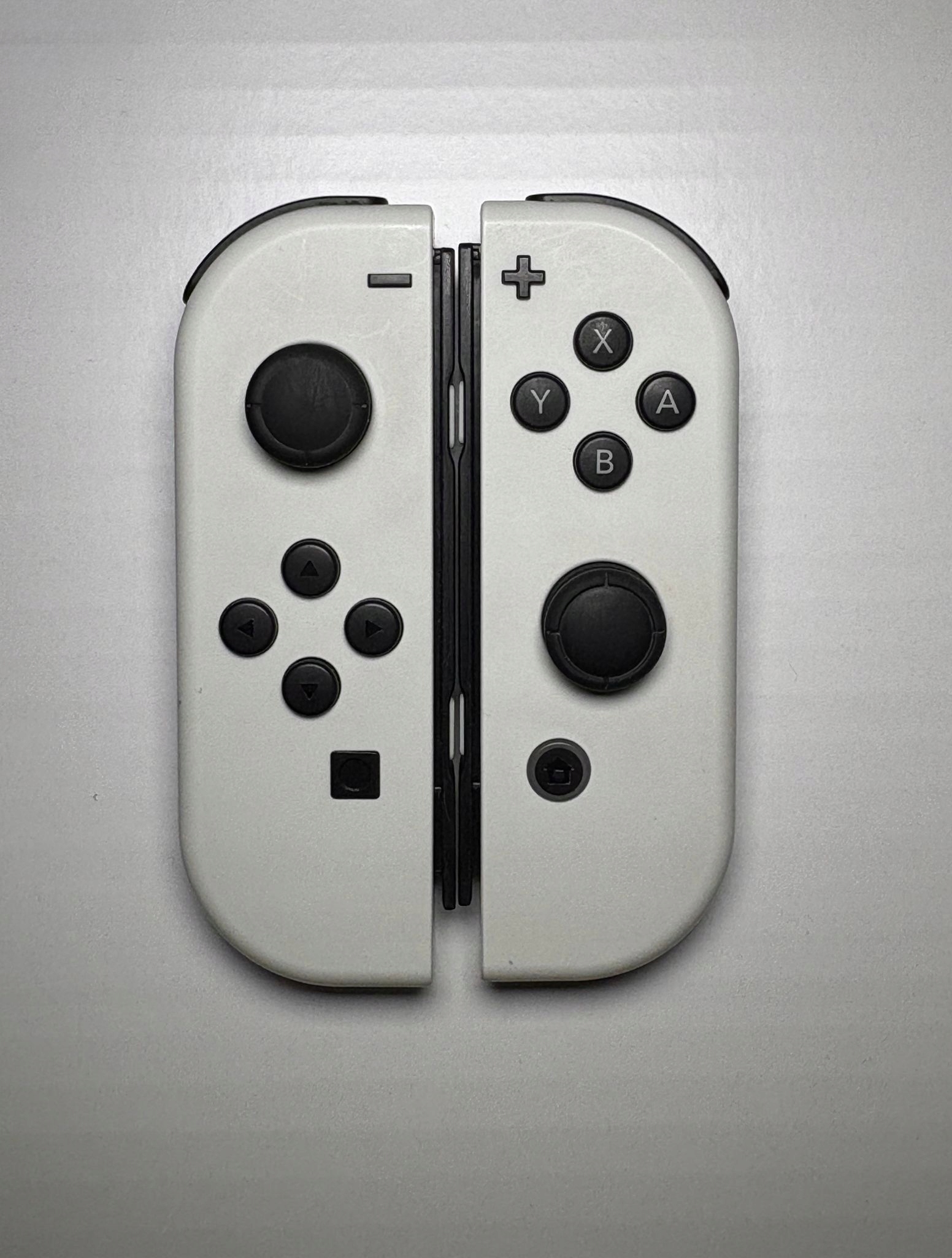 Pad bezprzewodowy do konsoli Nintendo Switch biały