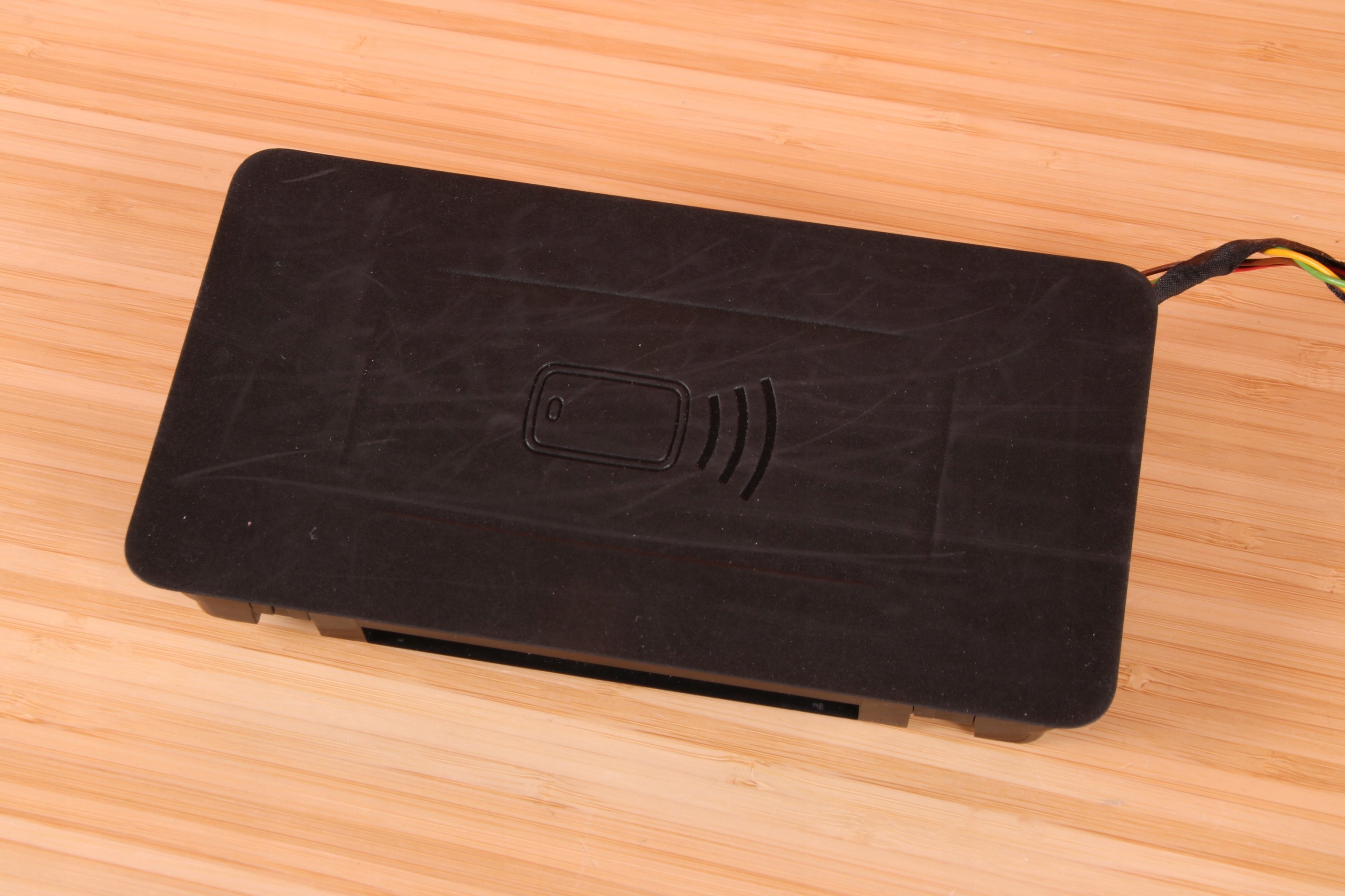 BMW 1 F40 2 F44 modul Handschuhfach NFC 5A0D8A9
