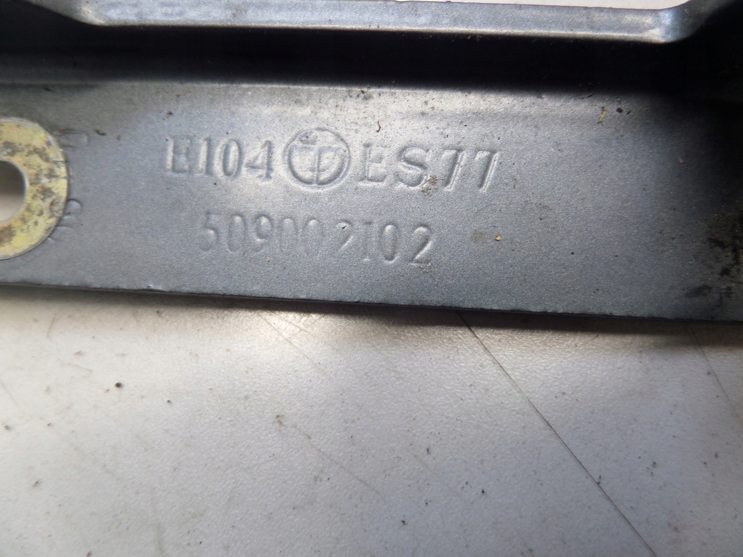 BRILLIANCE BS6 hinge hinges bonnet boot KPL 2SZT