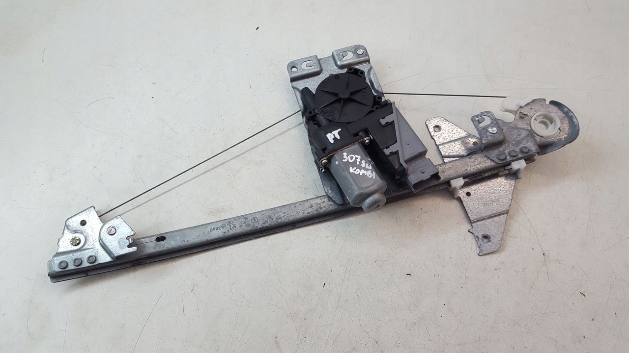 window regulator right rear part Peugeot 307 2,0