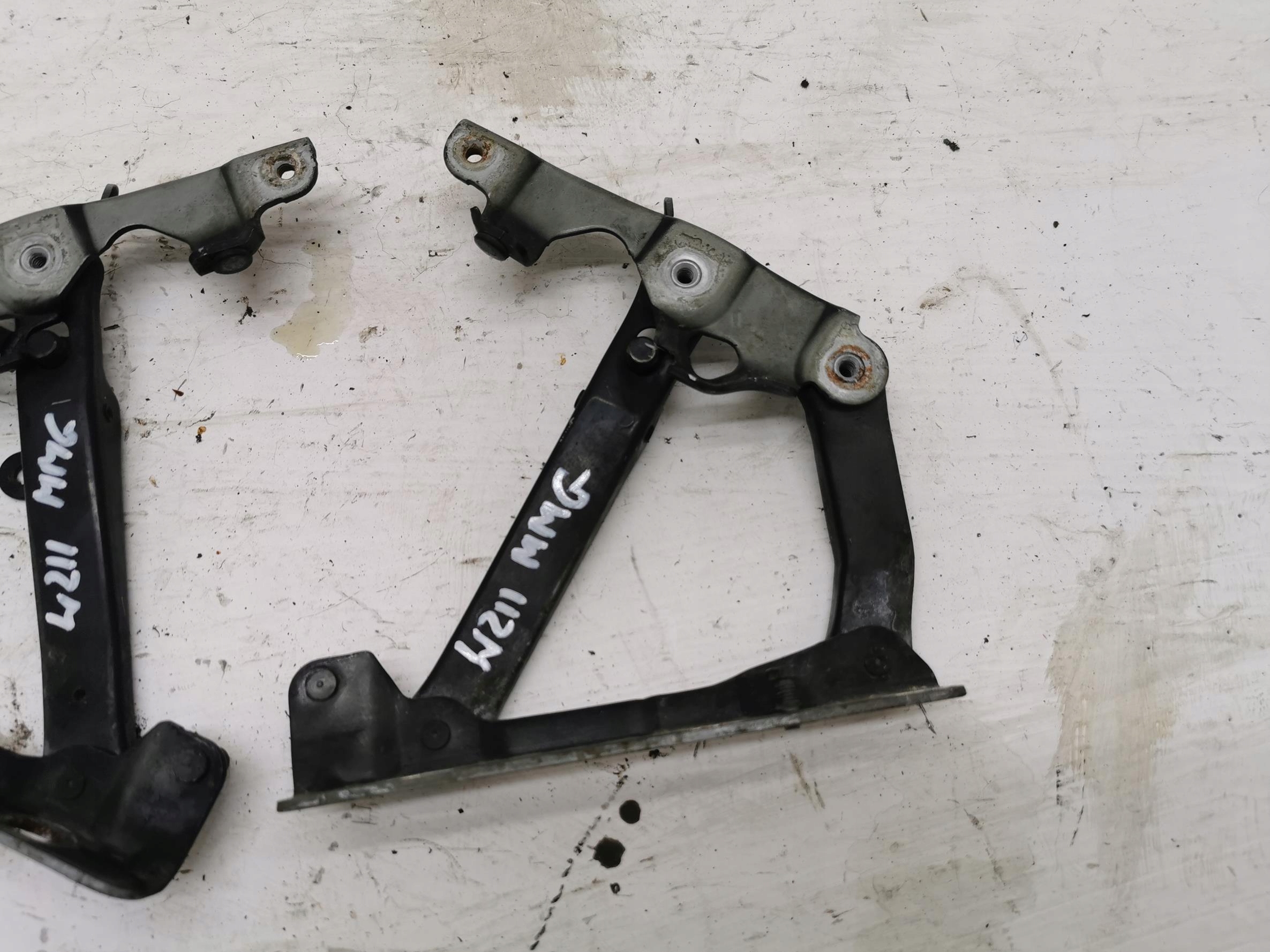 Cerniere cofano MERCEDES E-KLASA W211 197 02-09