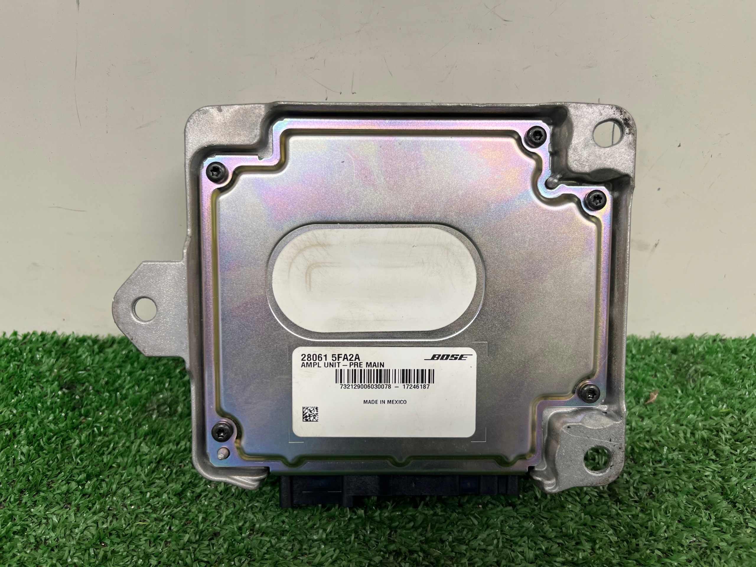 amplifier AUDIO NISSAN MICRA K14 28061 5FA2A