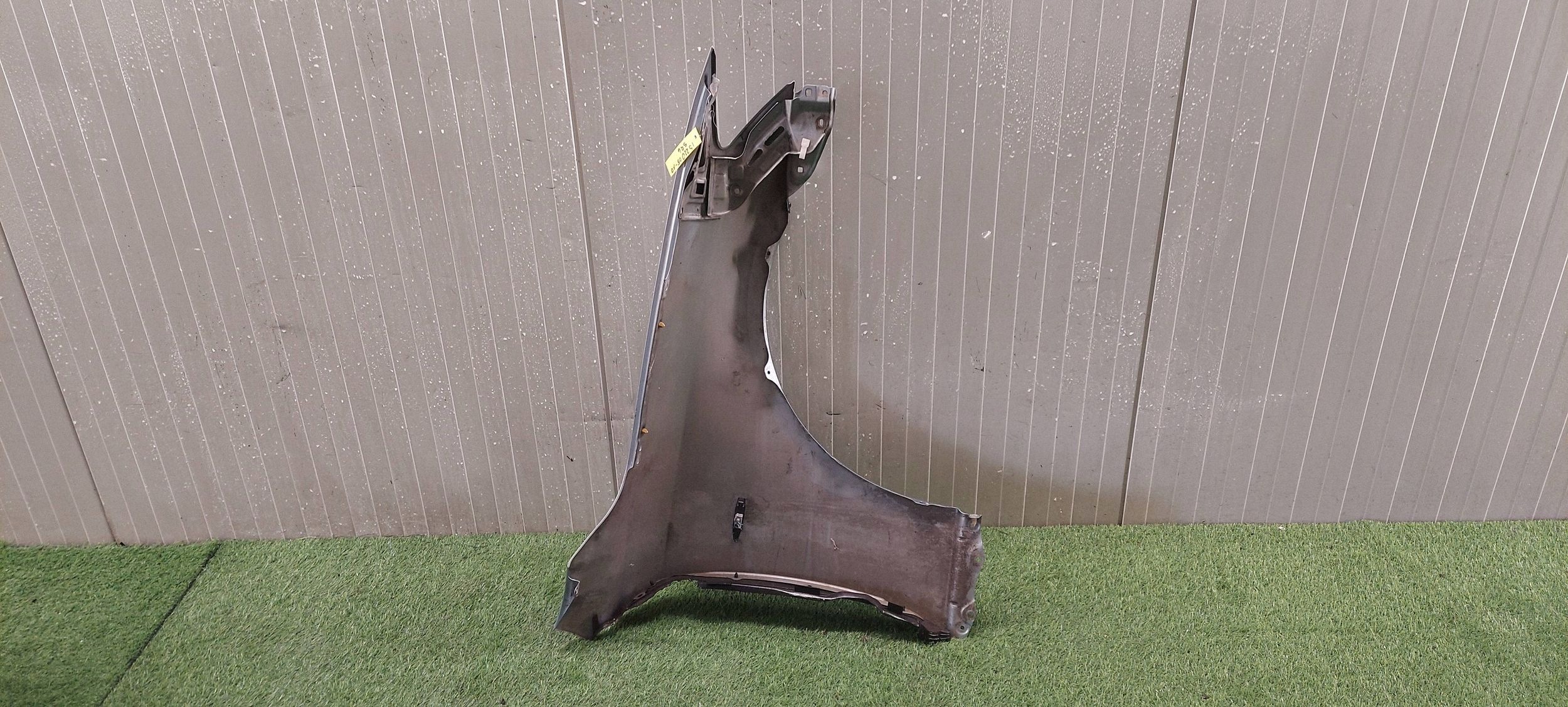 parafango sinistra LEXUS IS200 IS220 IS250 IS350 05-10 originale LAK 8R6