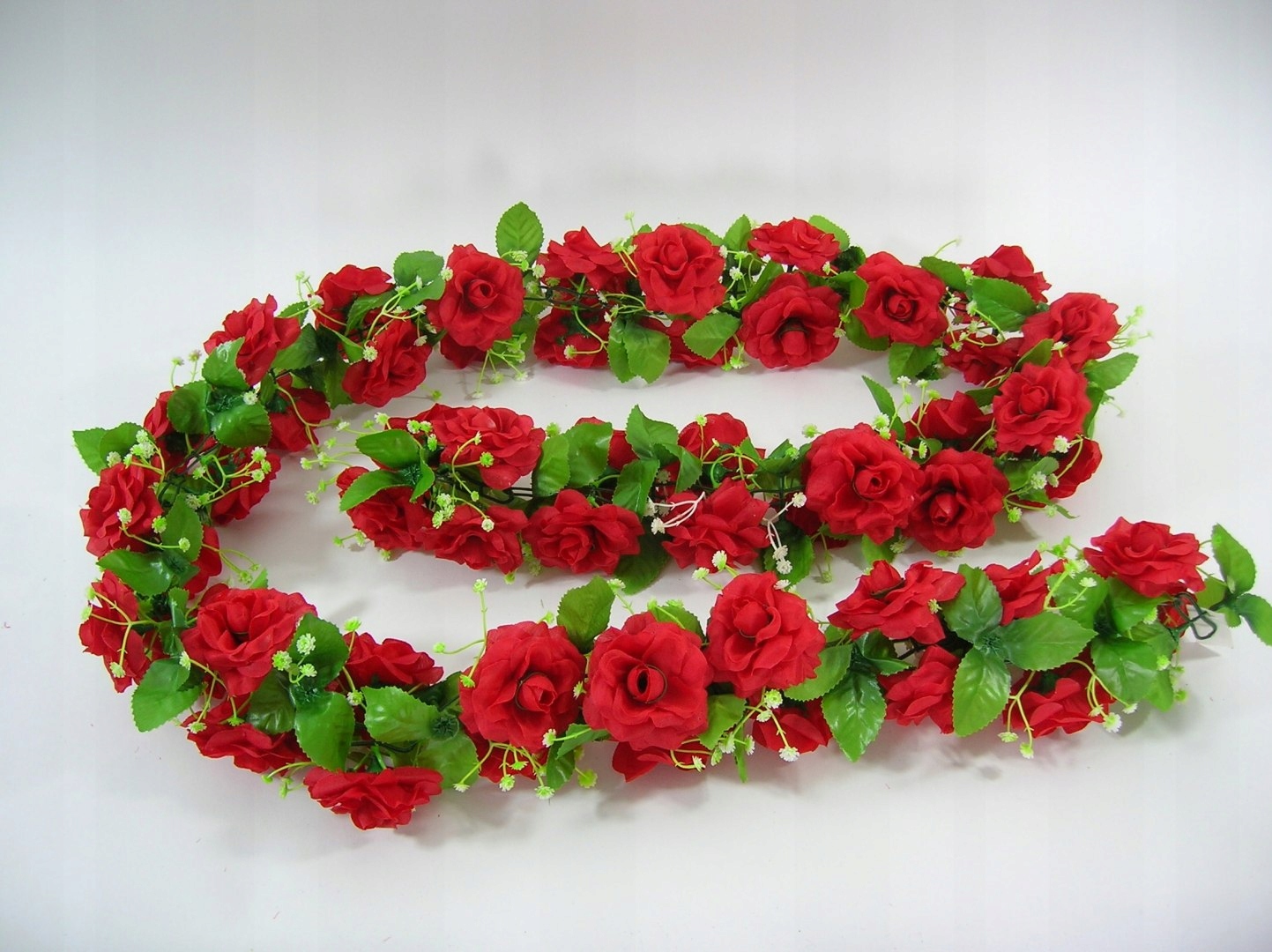 SZTUCZNE KWIATY GIRLANDA Z RÓŻAMI - CZERWONA 190CM Stan opakowania oryginalne