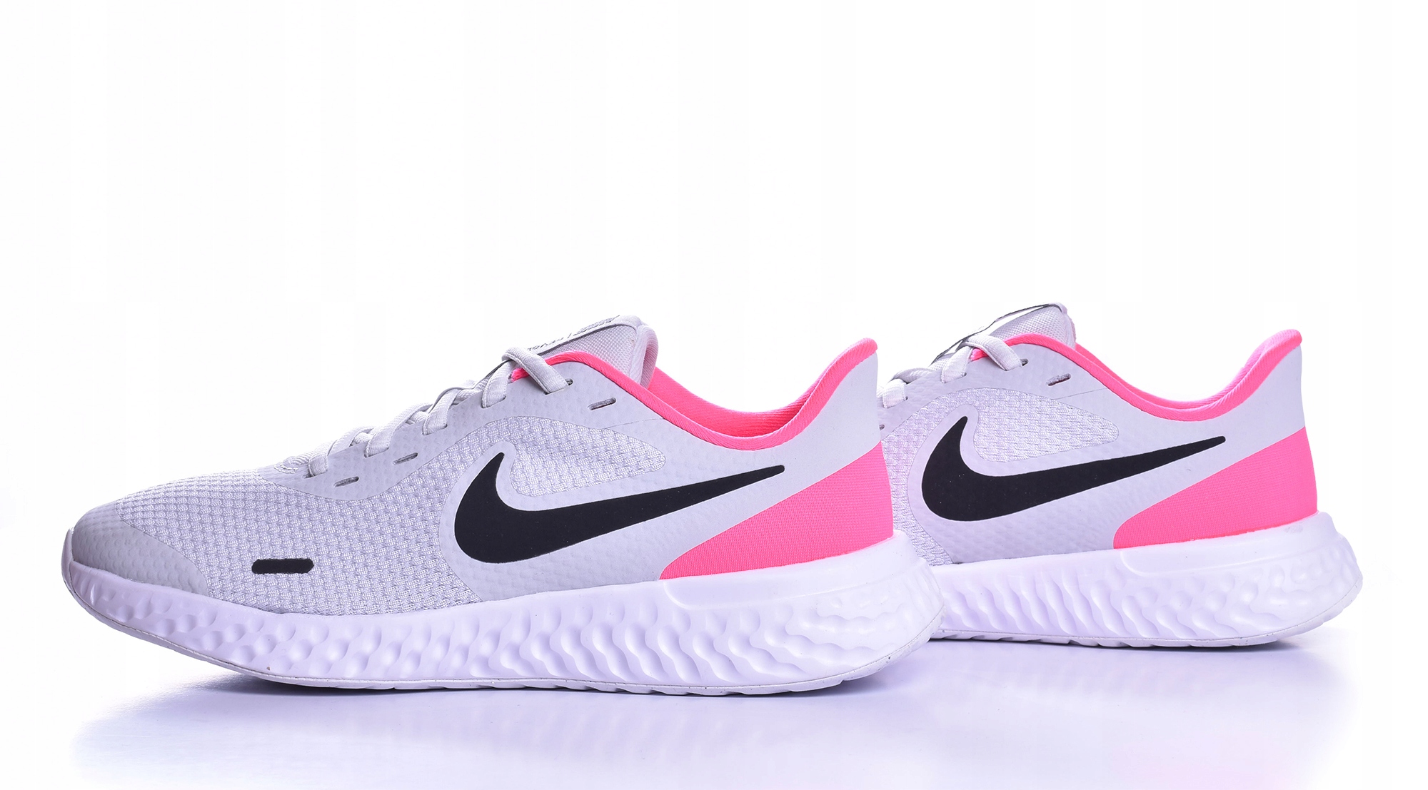 

Buty Damskie Nike Revolution 5 BQ5671 010 r.39