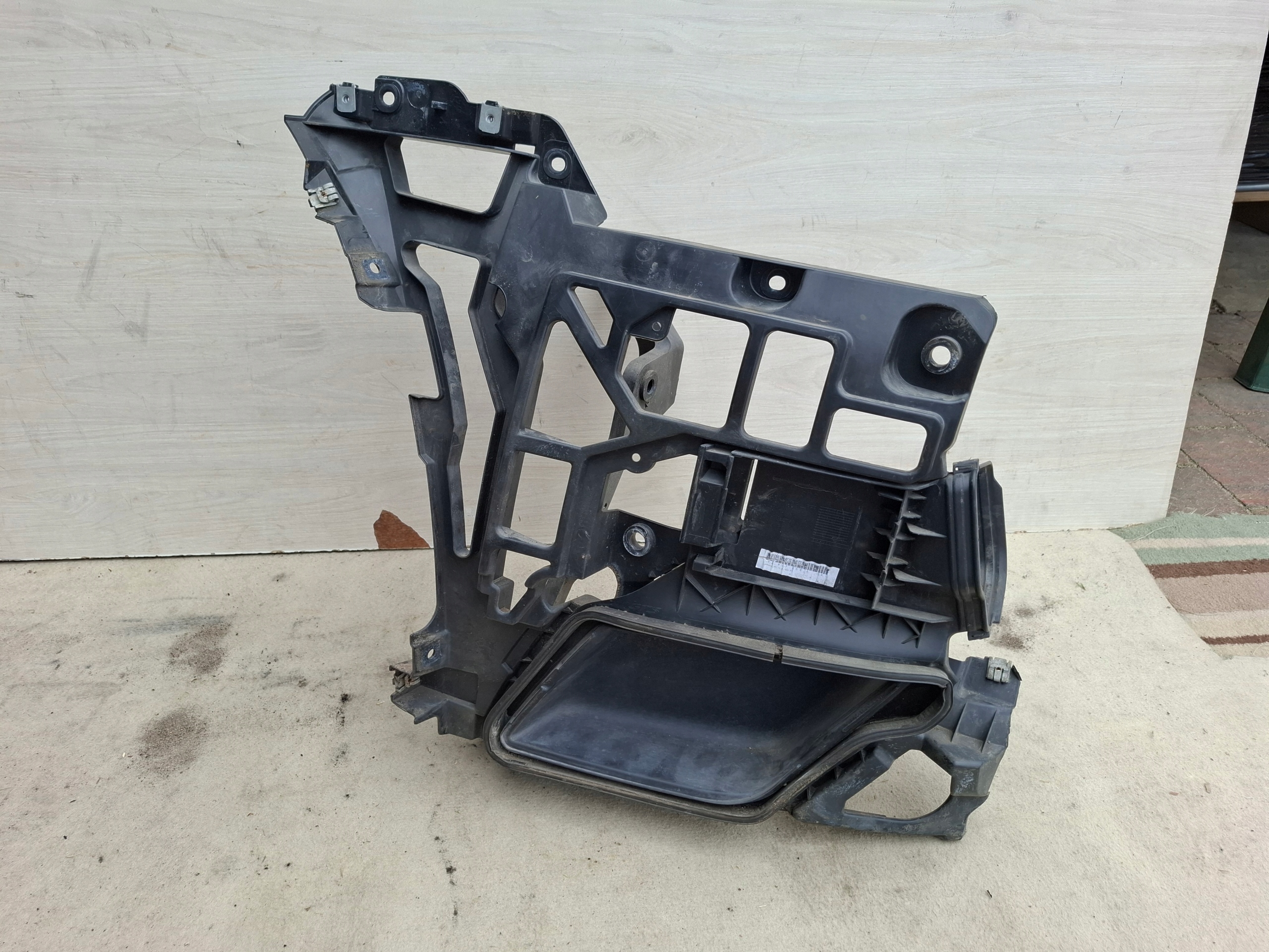 bumper bracket rear part rear left PORSCHE 992 911 992807605B