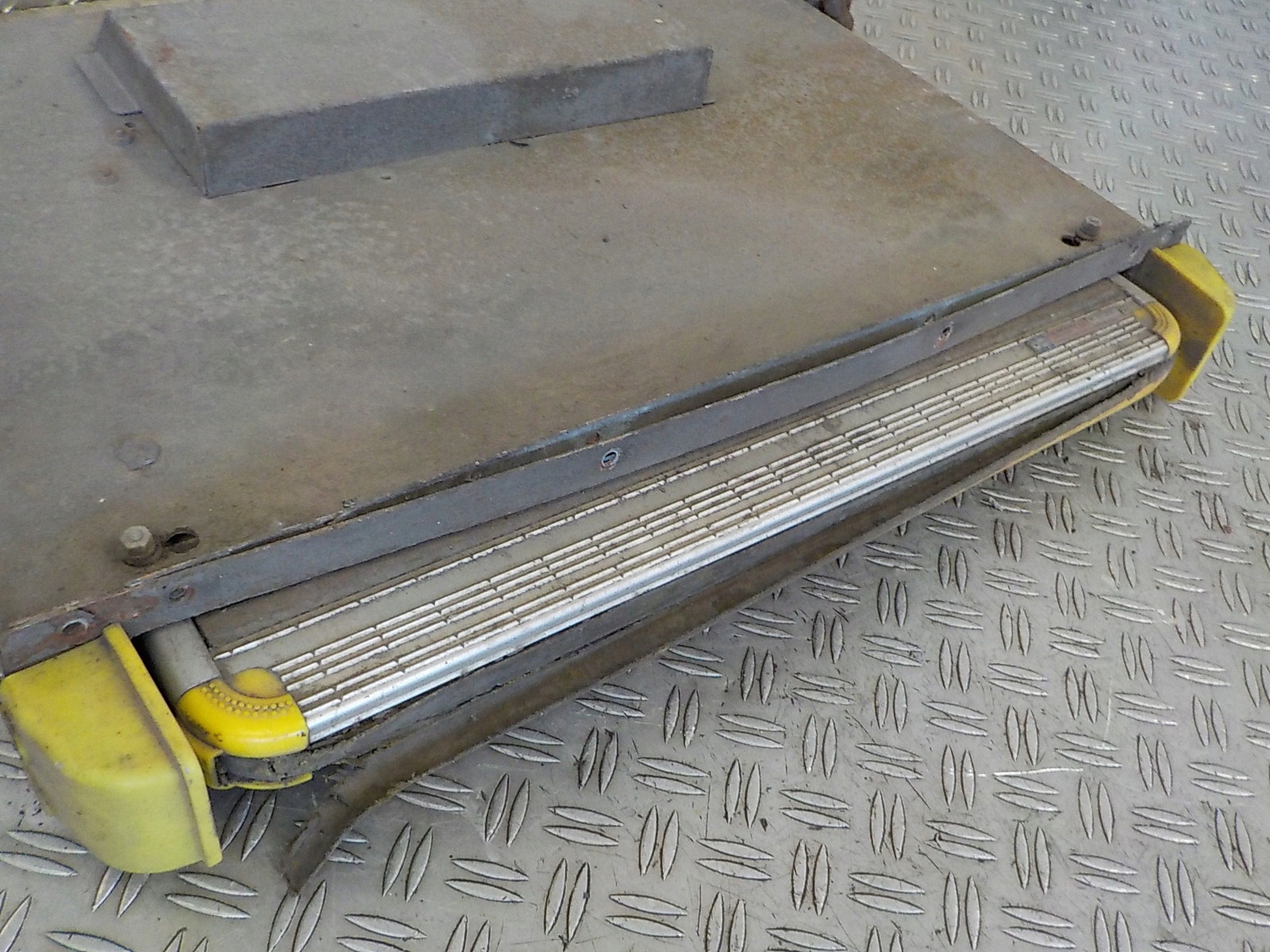 SPRINTER 906 STOPIEN ELEKTRYCZNY DRZWI PRZESUWNYCH Typ samochodu Samochody dostawcze