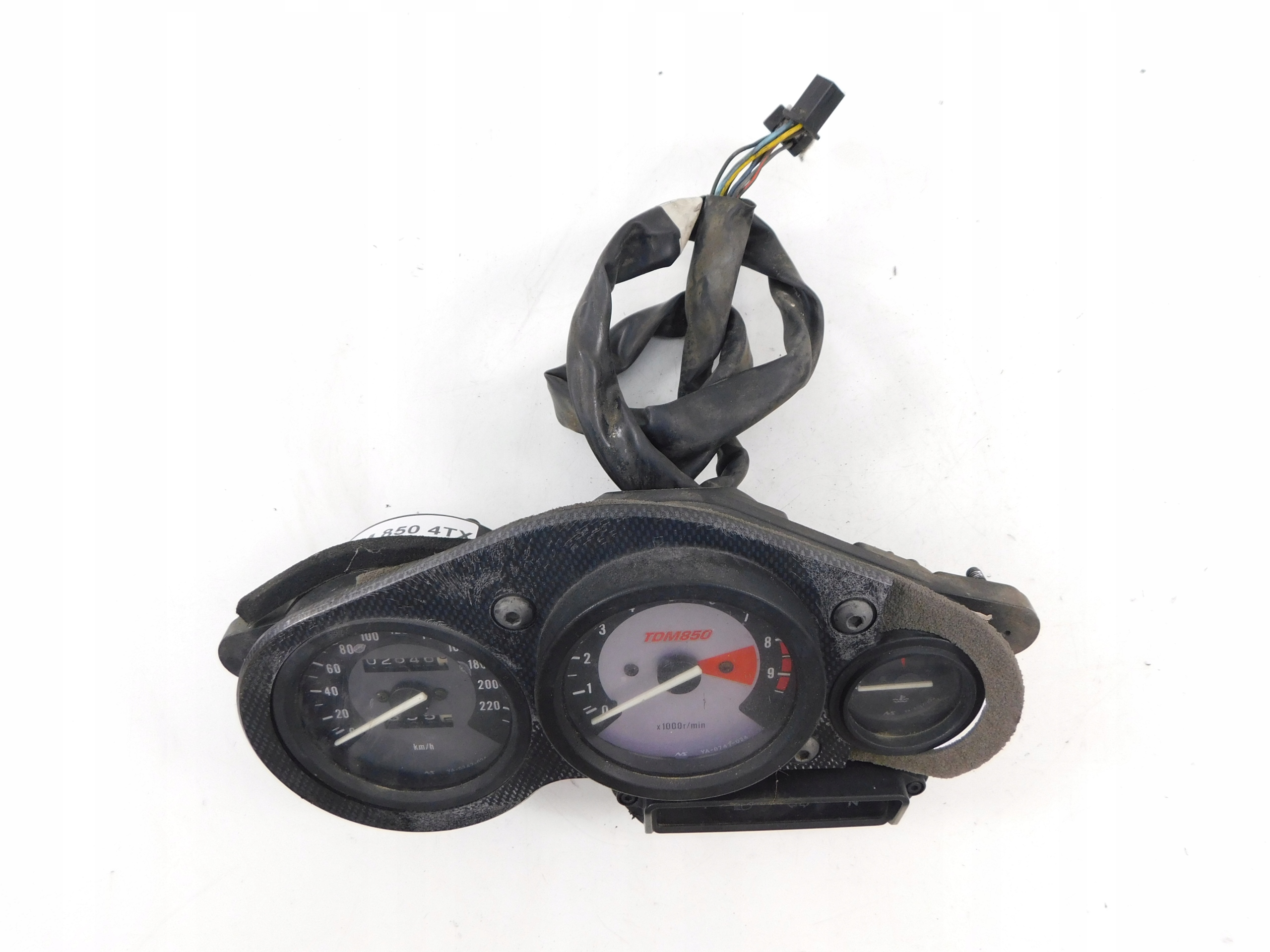 YAMAHA TDM 850 4TX СЧЕТЧИК