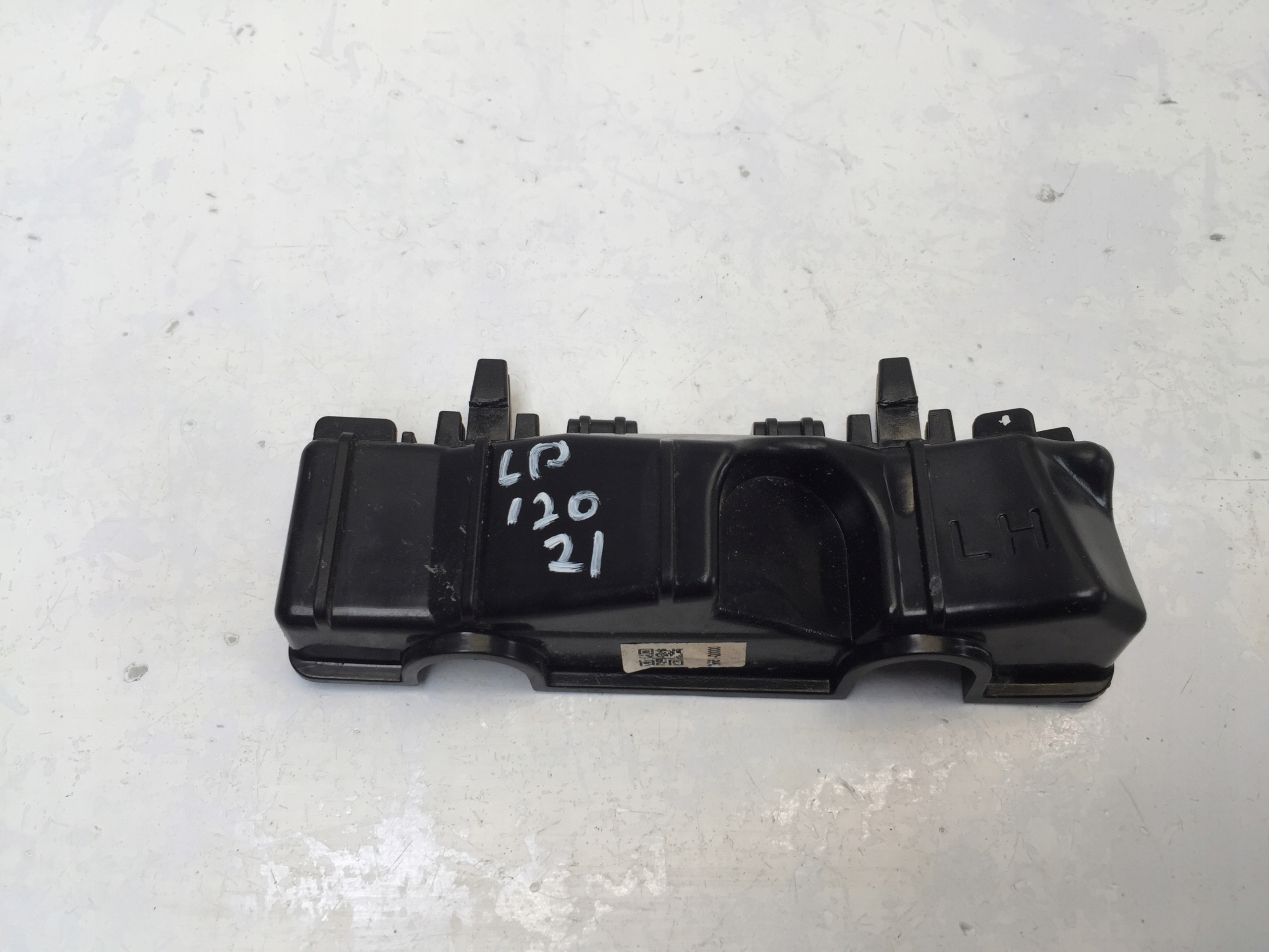 86551-Q0000 - HYUNDAI I20 III 2021 передний левый бампер