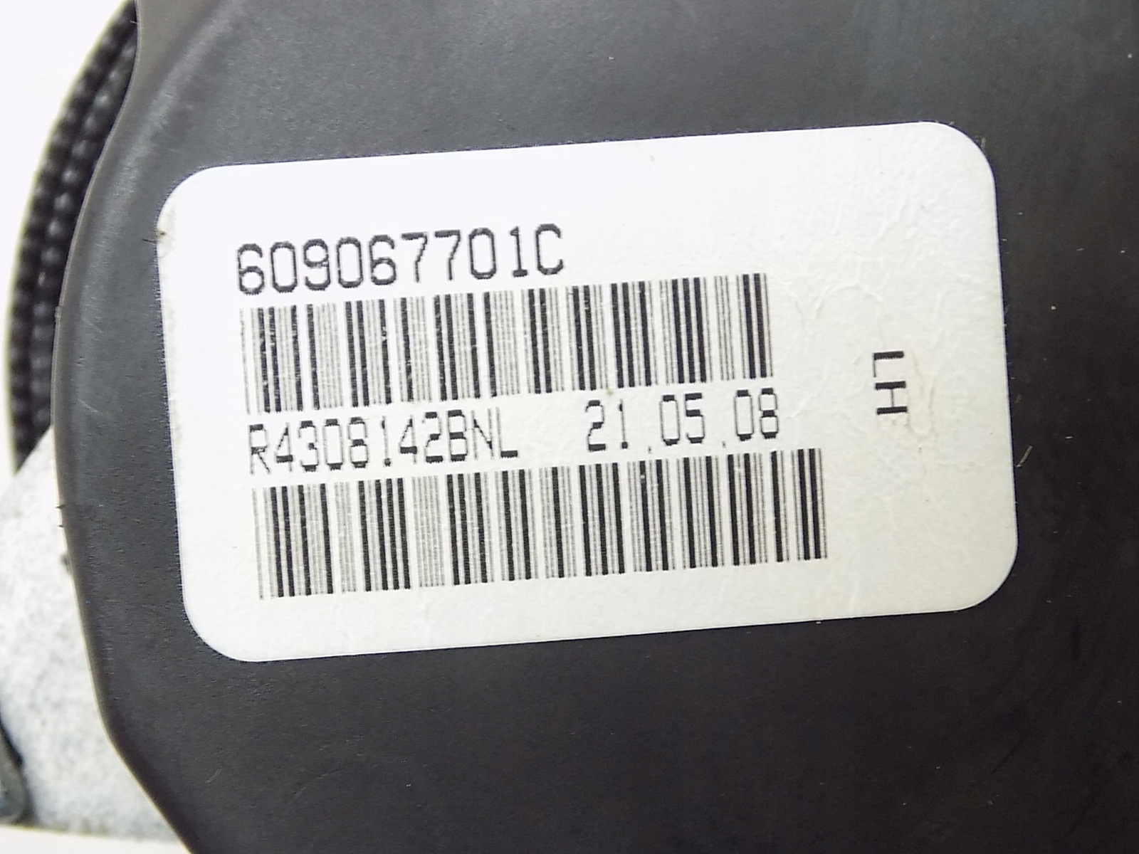 PAS LEWY PRZÓD - DODGE JOURNEY 08-12 609067701C Typ samochodu Samochody osobowe