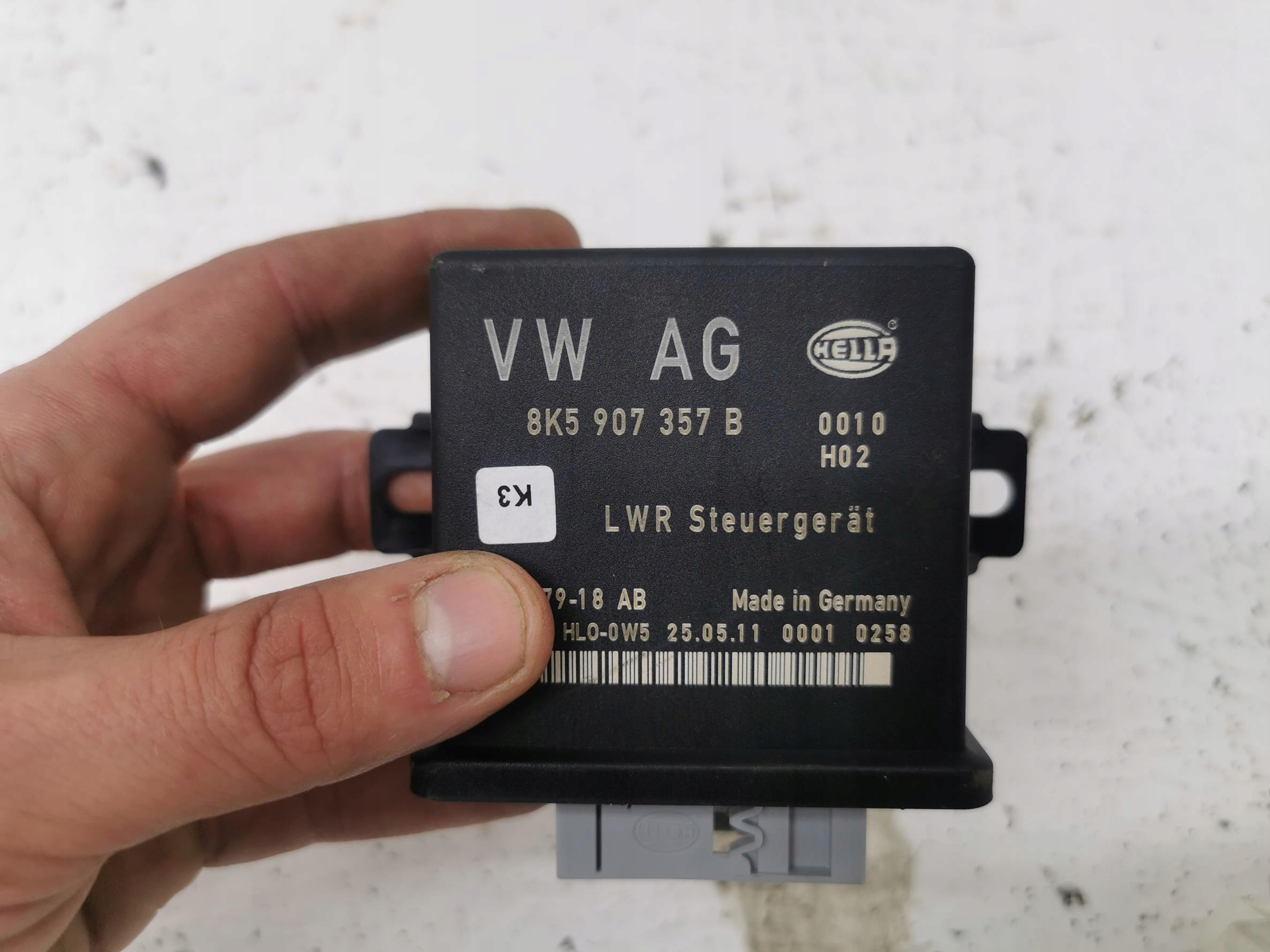 module control unit of the lights AUDI A4 B8 8K5907357B