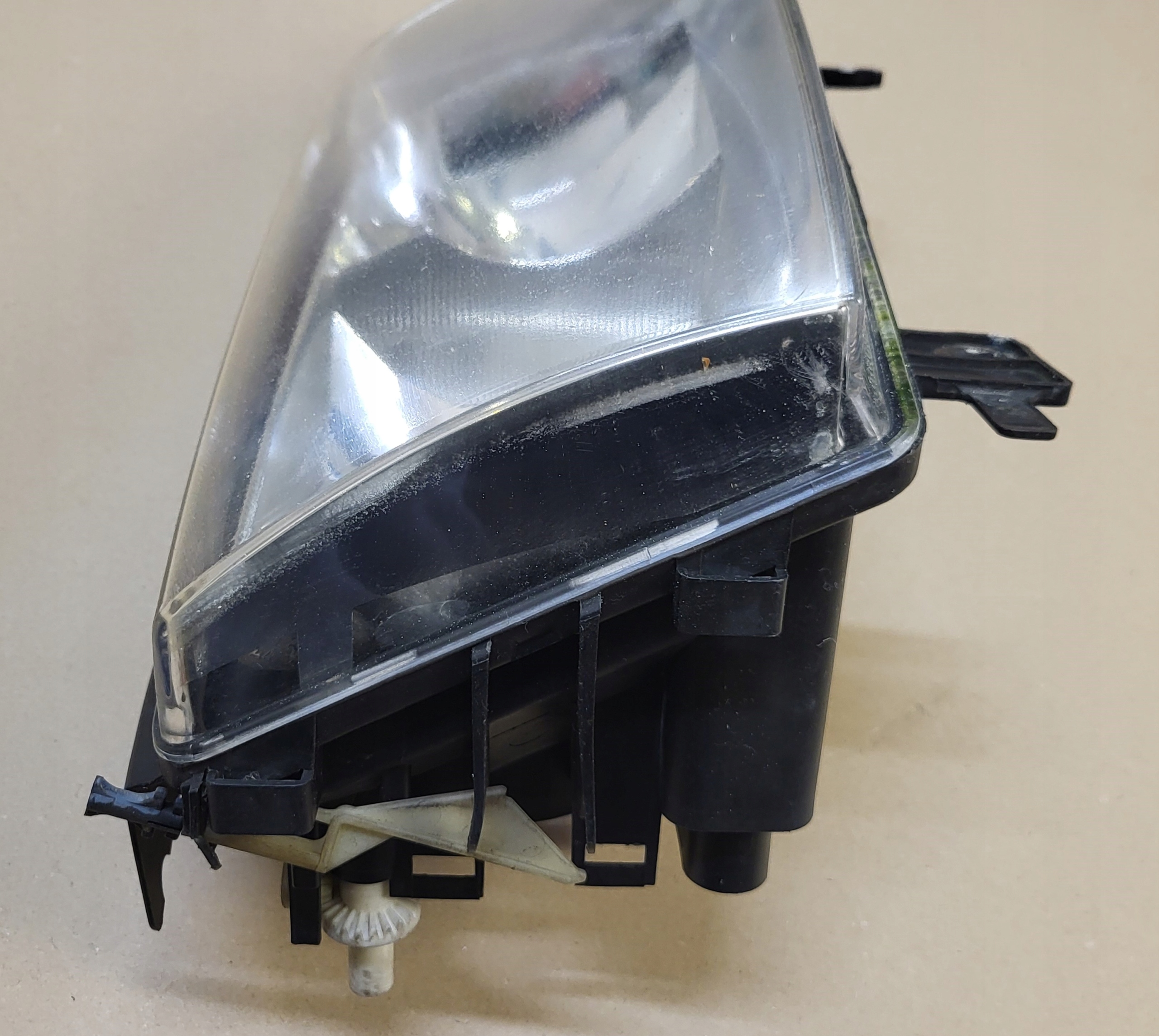 REFLEKTOR light right front mini motor VW POLO III 6N LIFT OE EU VALEO