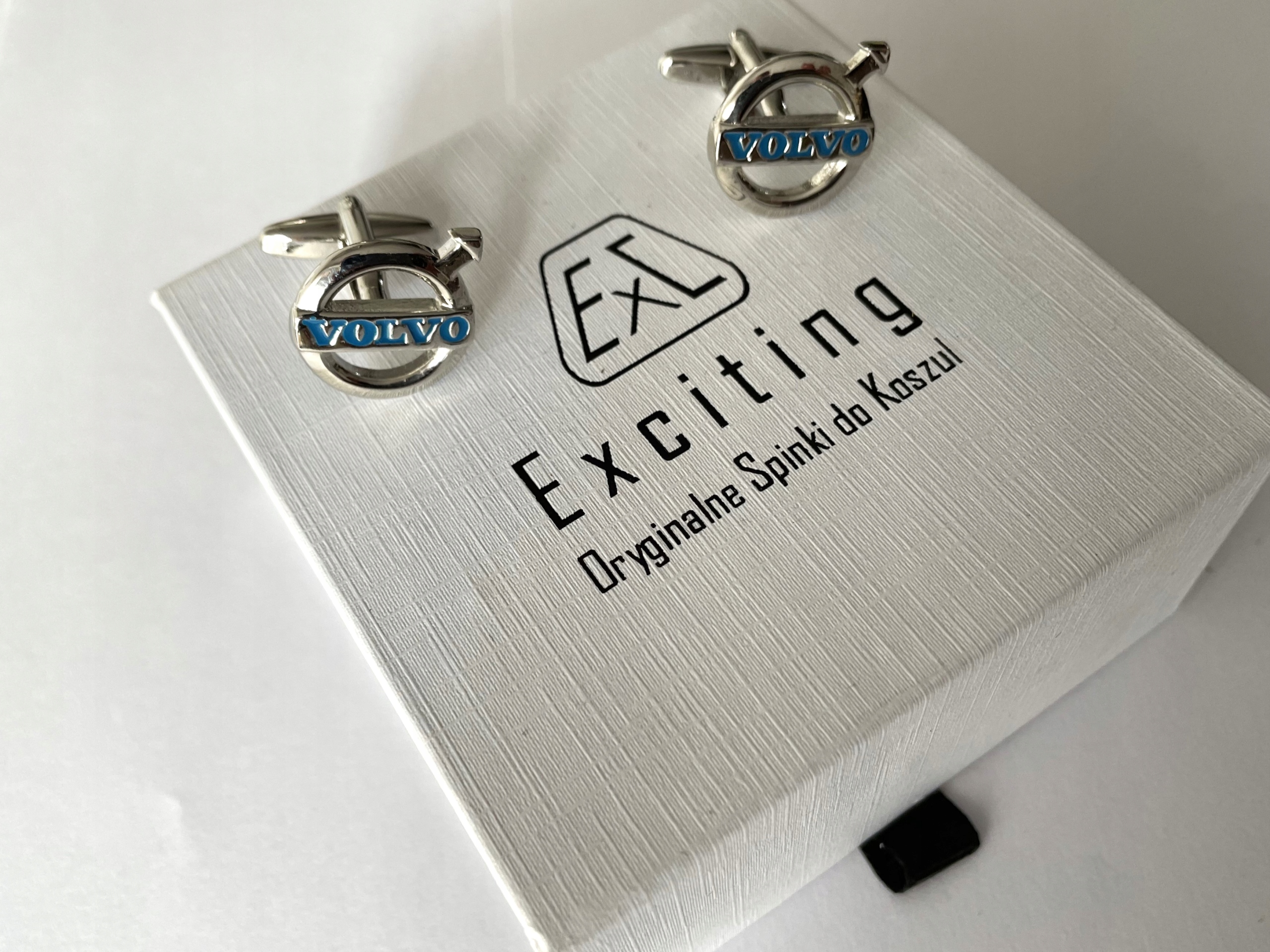 Stříbrné manžetové knoflíčky na košili Exc Volvo