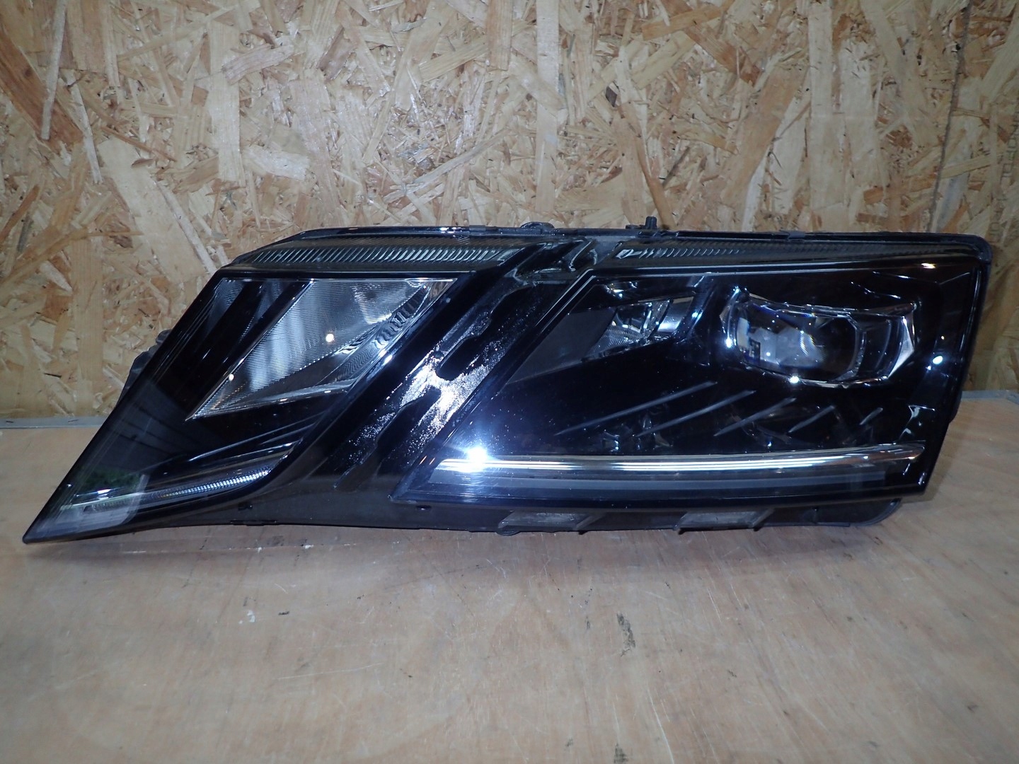 light left FULL LED SKODA OCTAVIA 3 III 5E LIFT