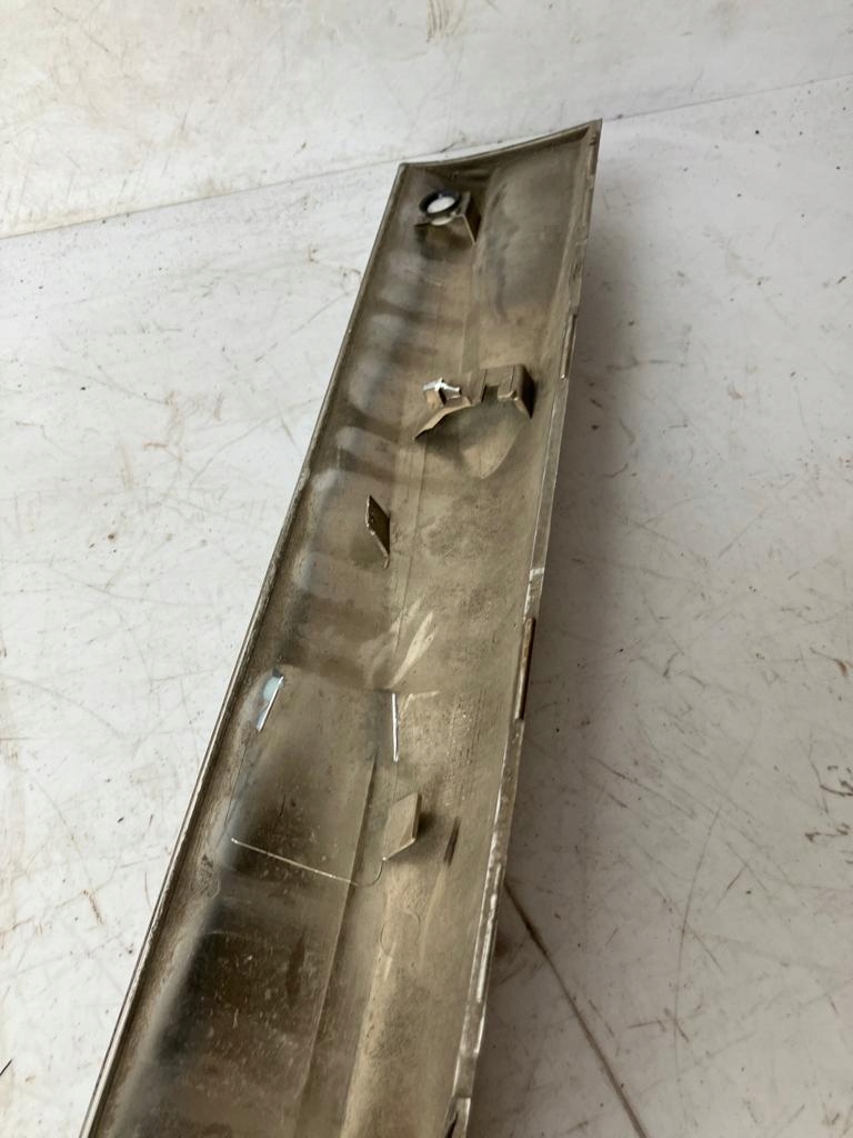 moulding CHROM door right front DS5