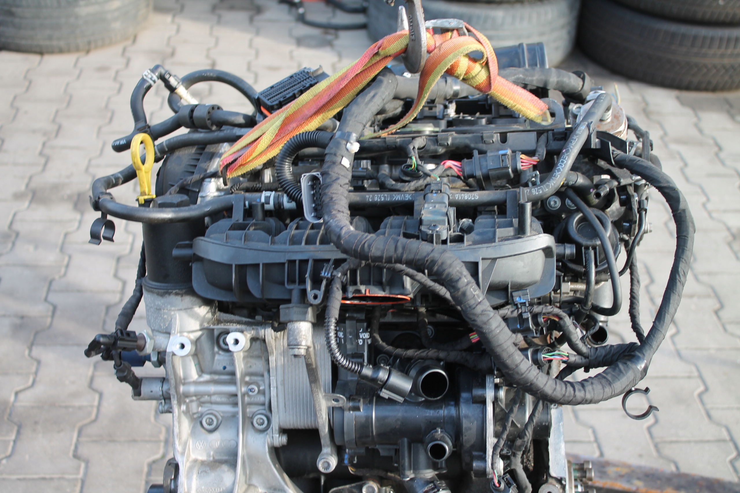 engine AUDI Q3 2,0 TFSI CUL 60TYS KM