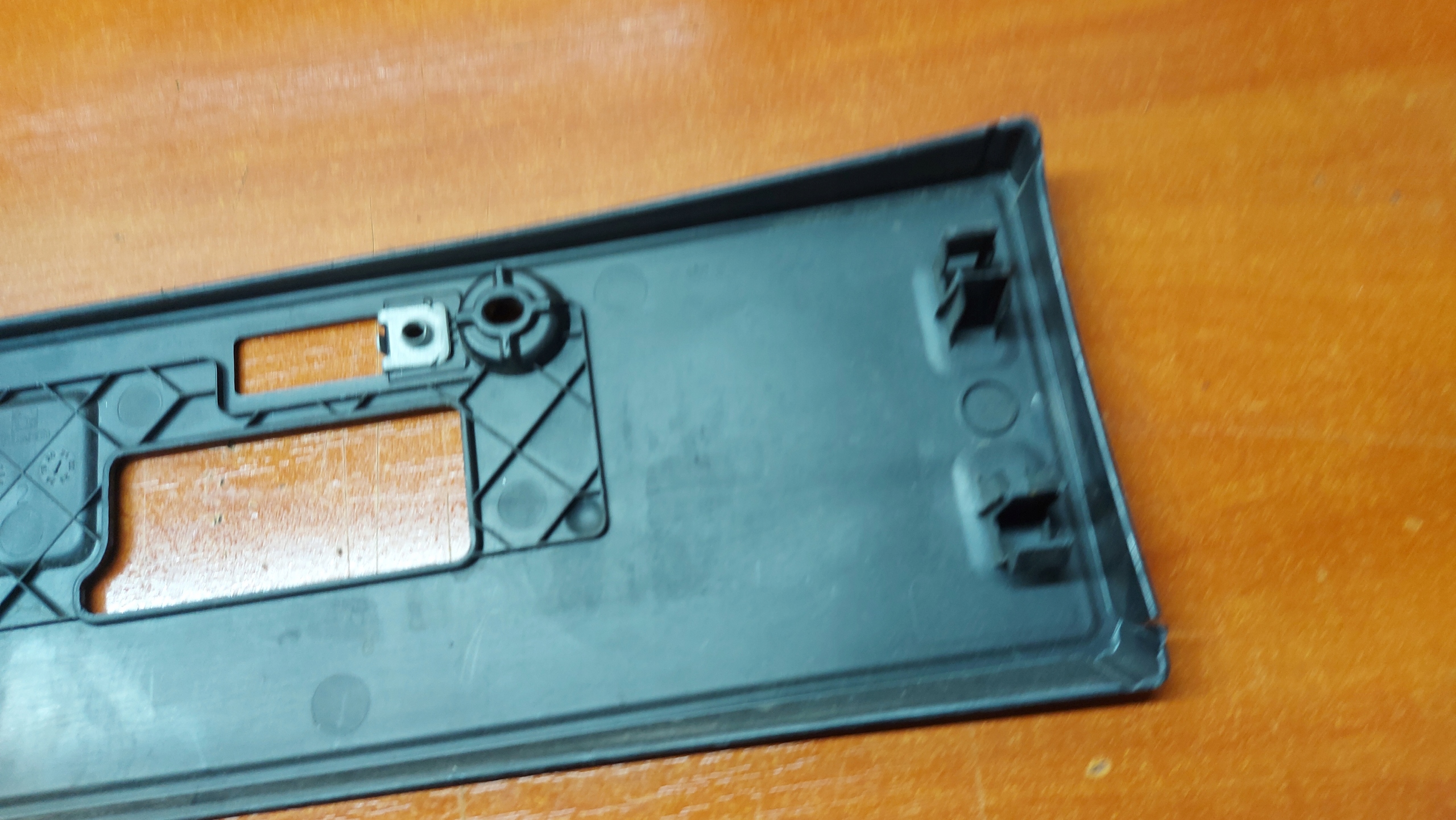 PODSTAWKA frame signs TOYOTA YARIS CROSS 21