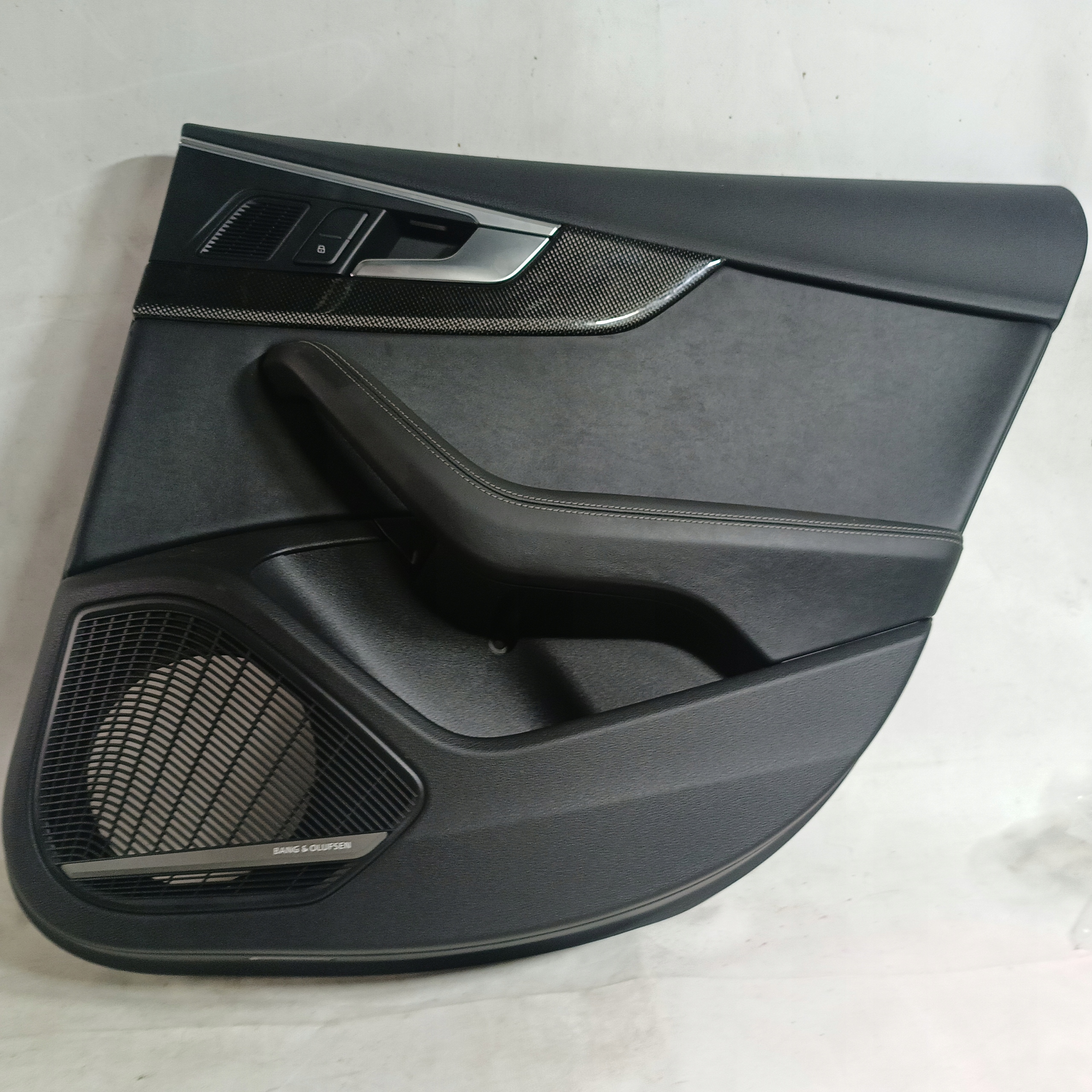 дверные карты кожа Audi OE 8W8867487