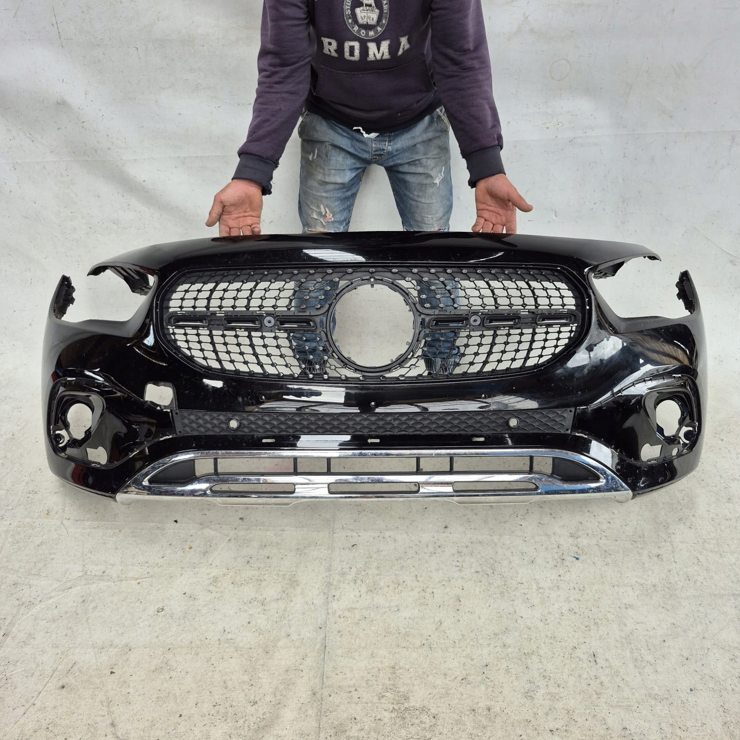 MERCEDES GLA II 2 H247 19-23 bumper front front PDC