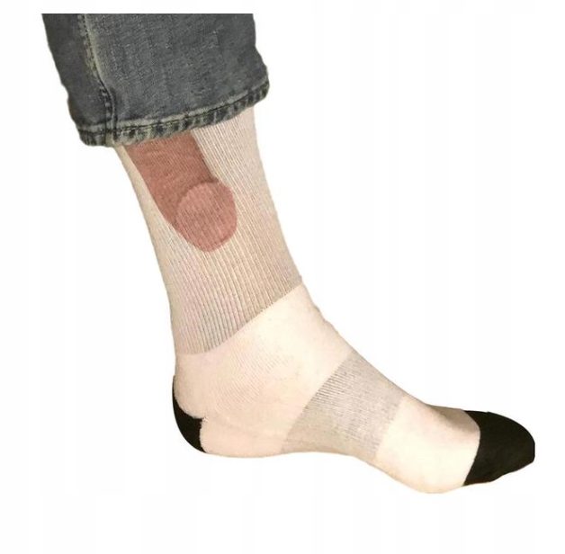 vtipné ponožky darček vyčnievajúci penis m5