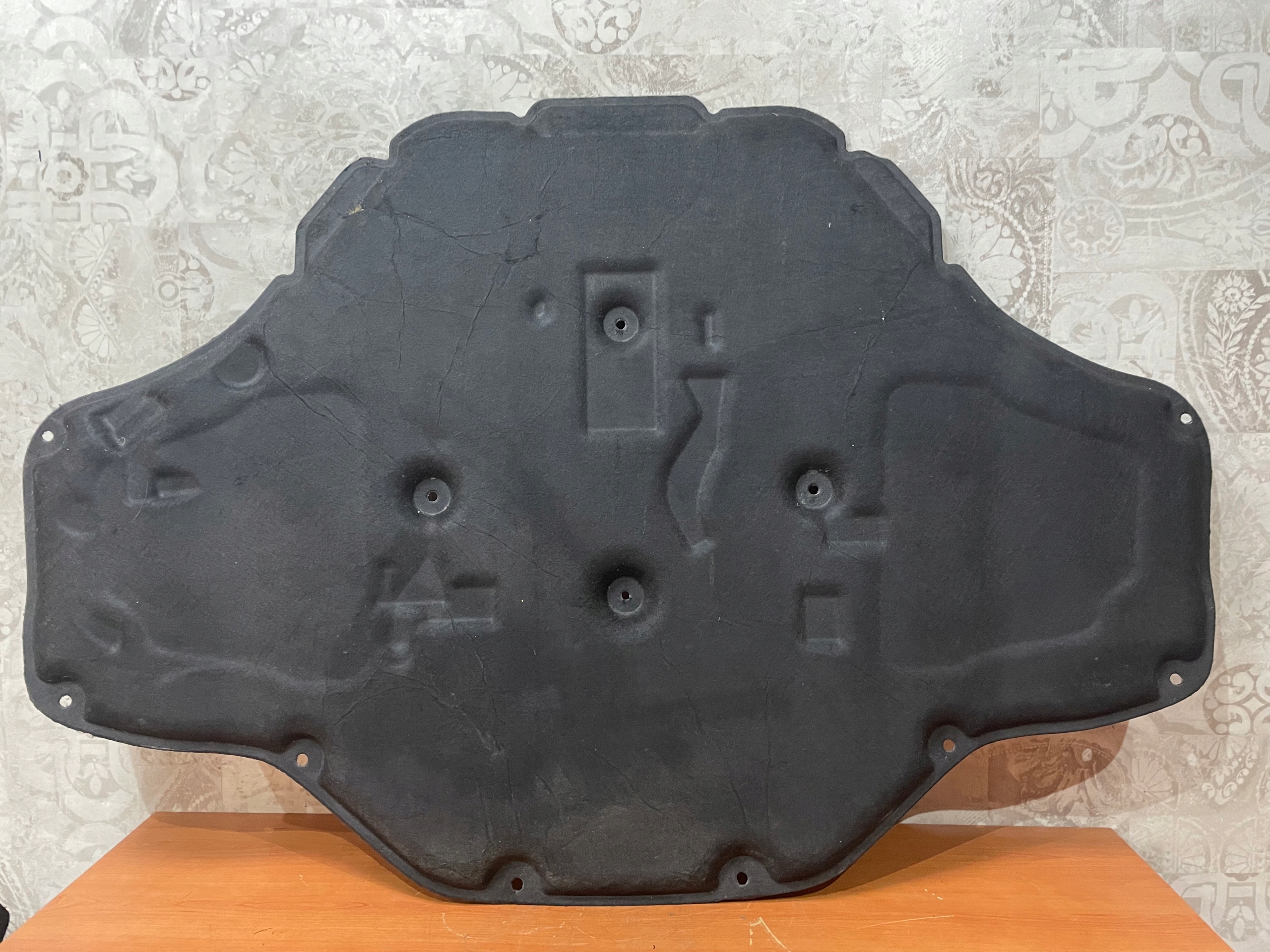 7330652 - Звукоізоляція софіта капота BMW 7 G11 G12