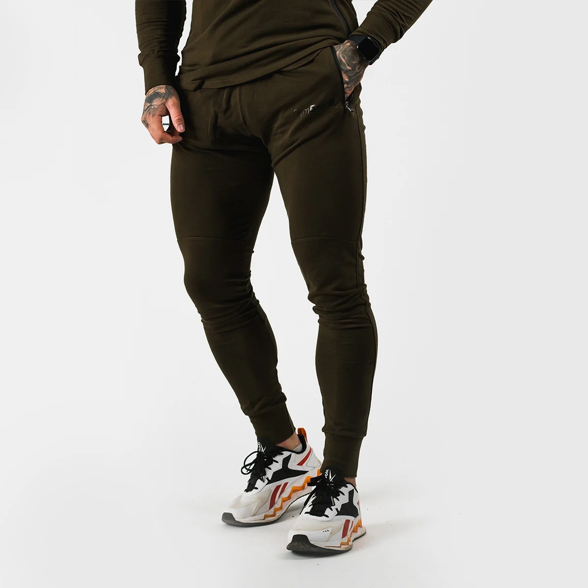 GymBeam Męskie spodnie dresowe Urban Military Green L